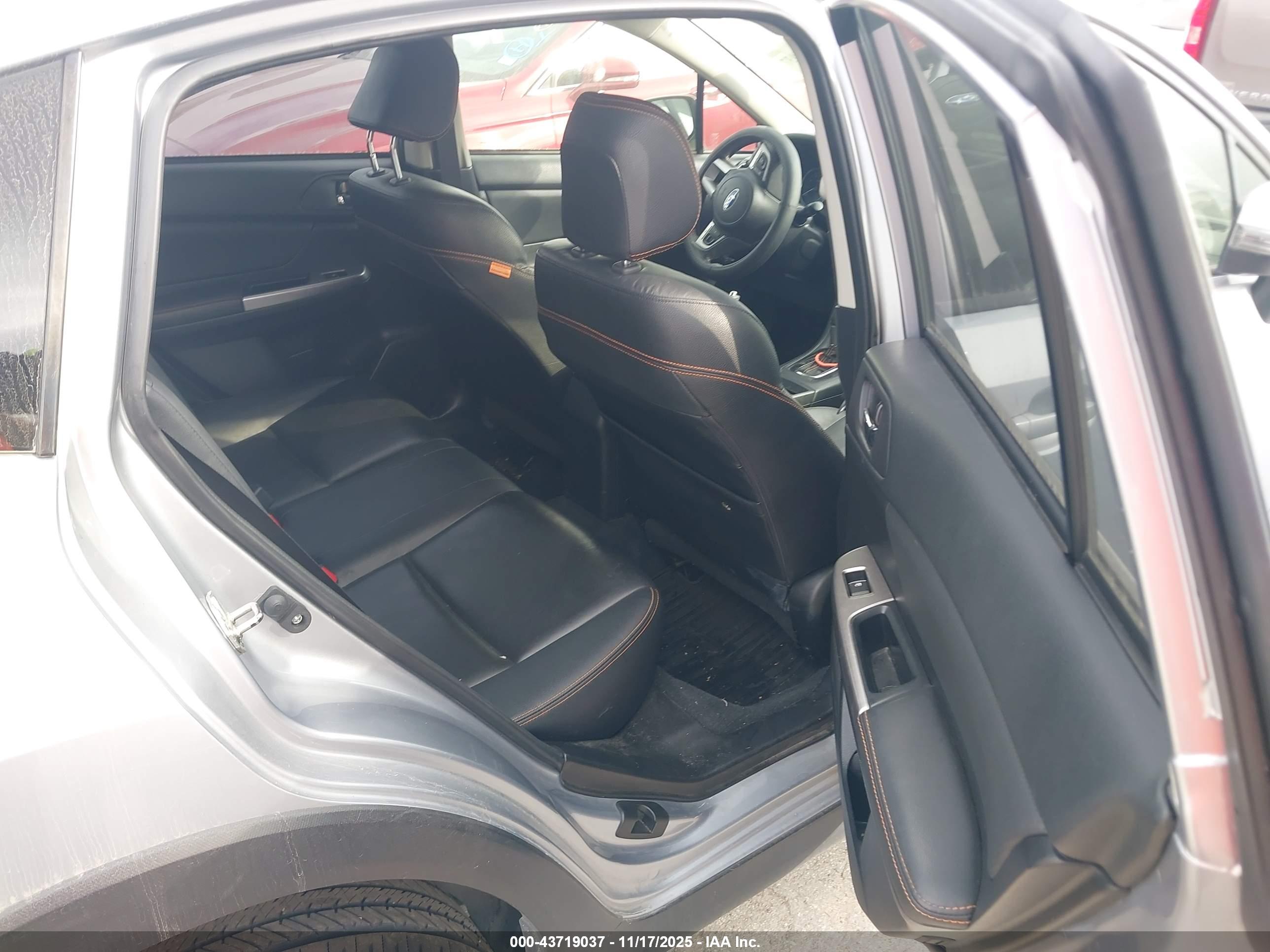 SUBARU CROSSTREK image 8