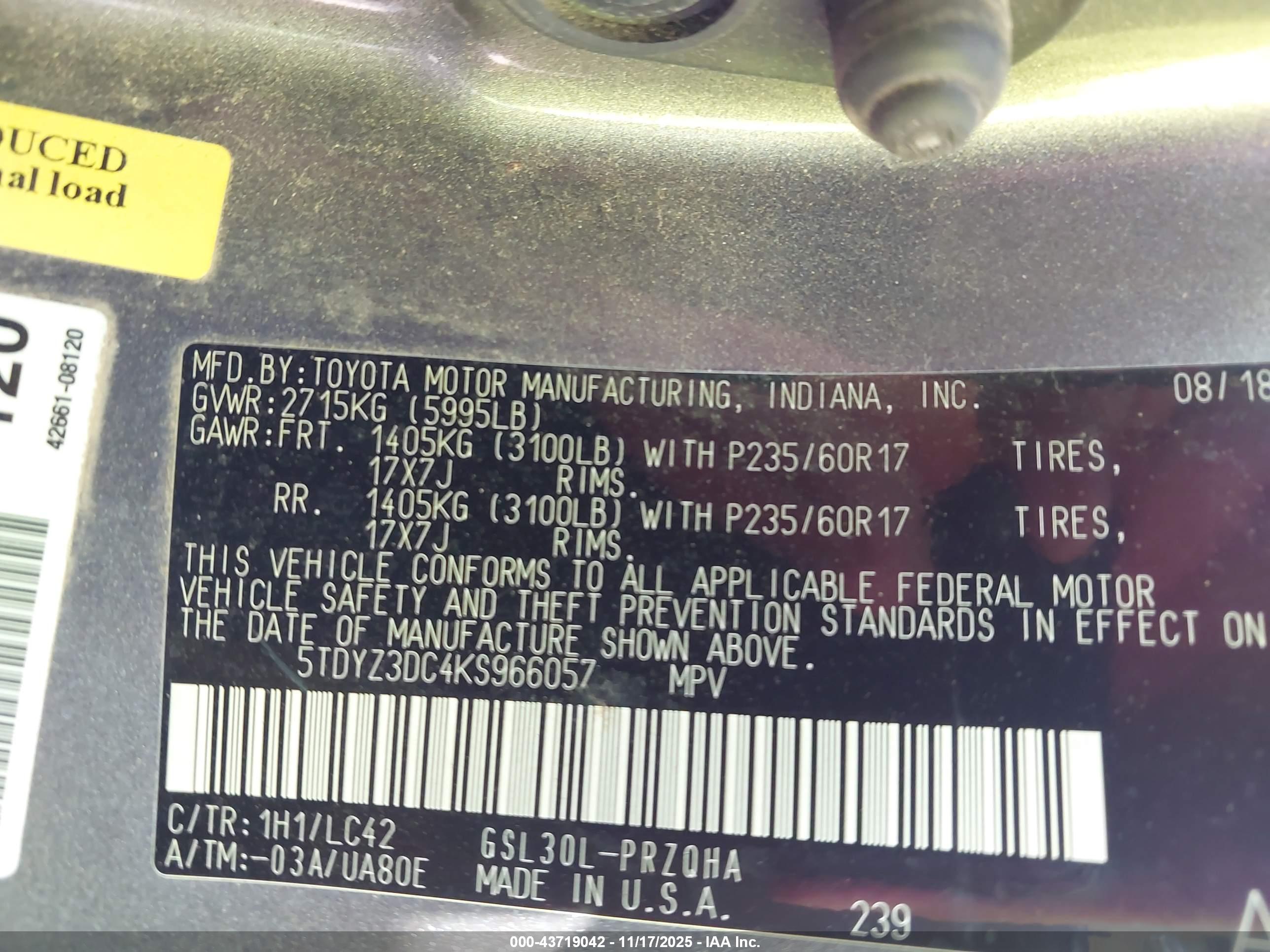 TOYOTA SIENNA image 9