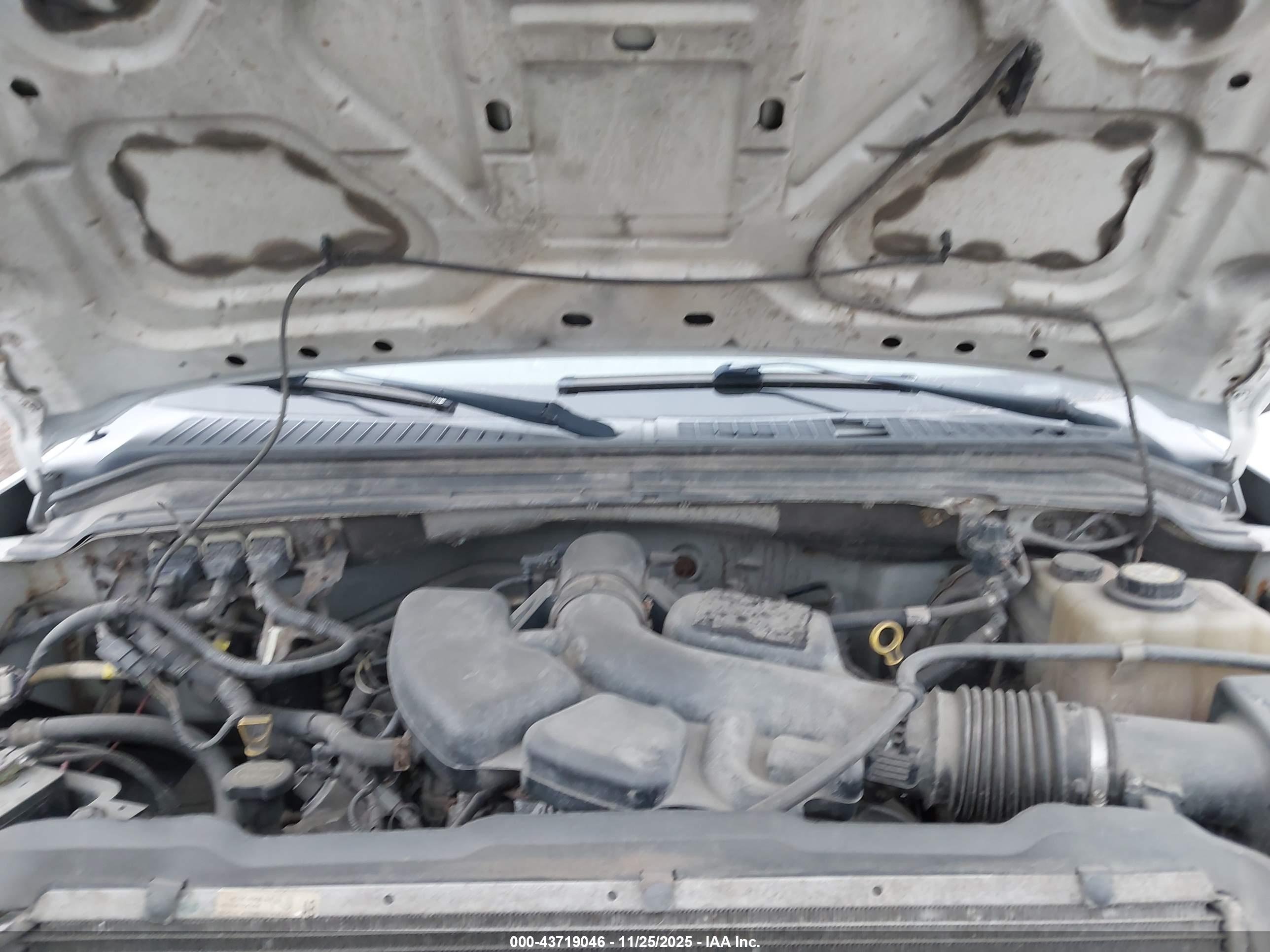 FORD F-250 image 10