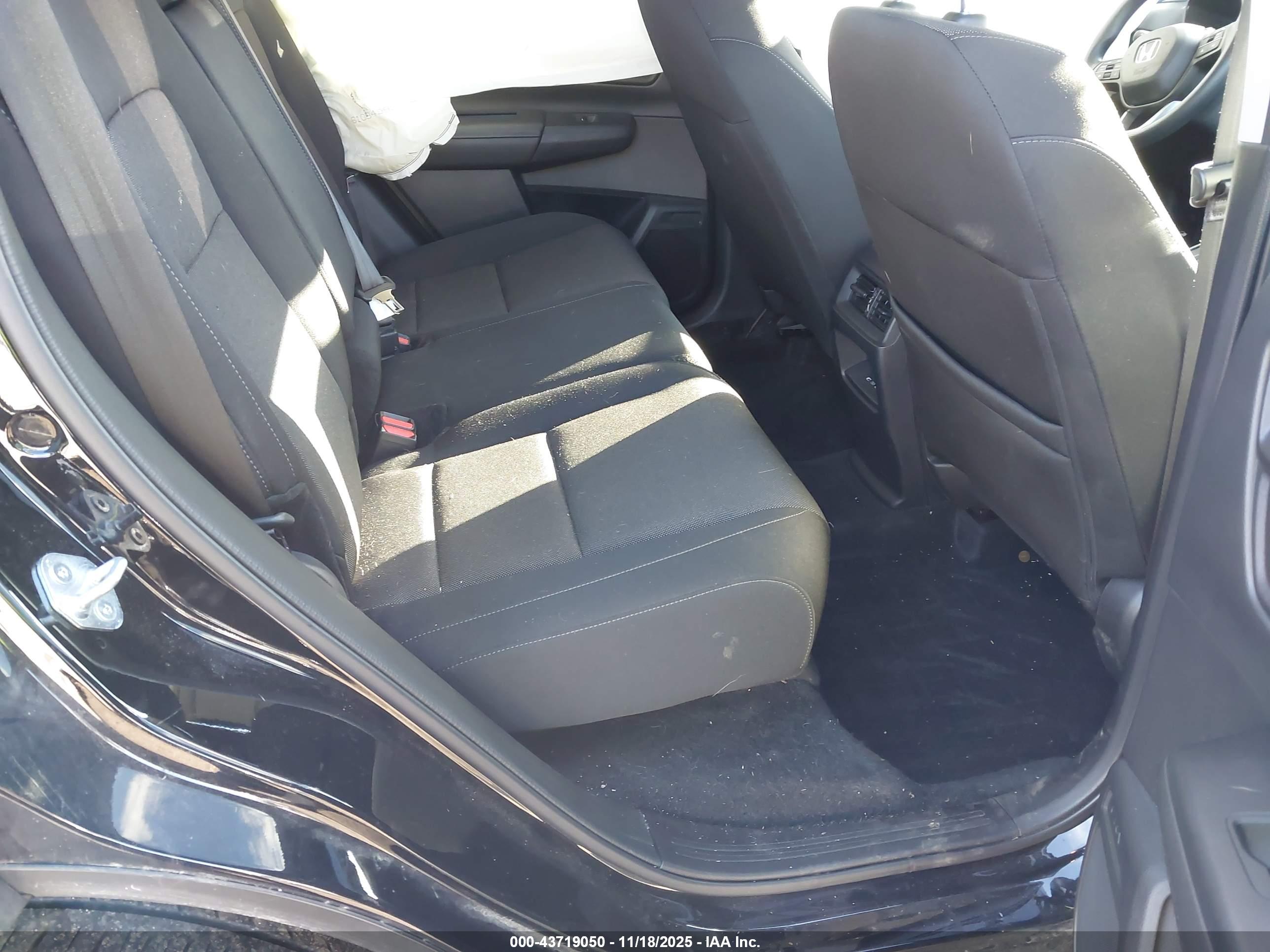 HONDA CR-V image 8