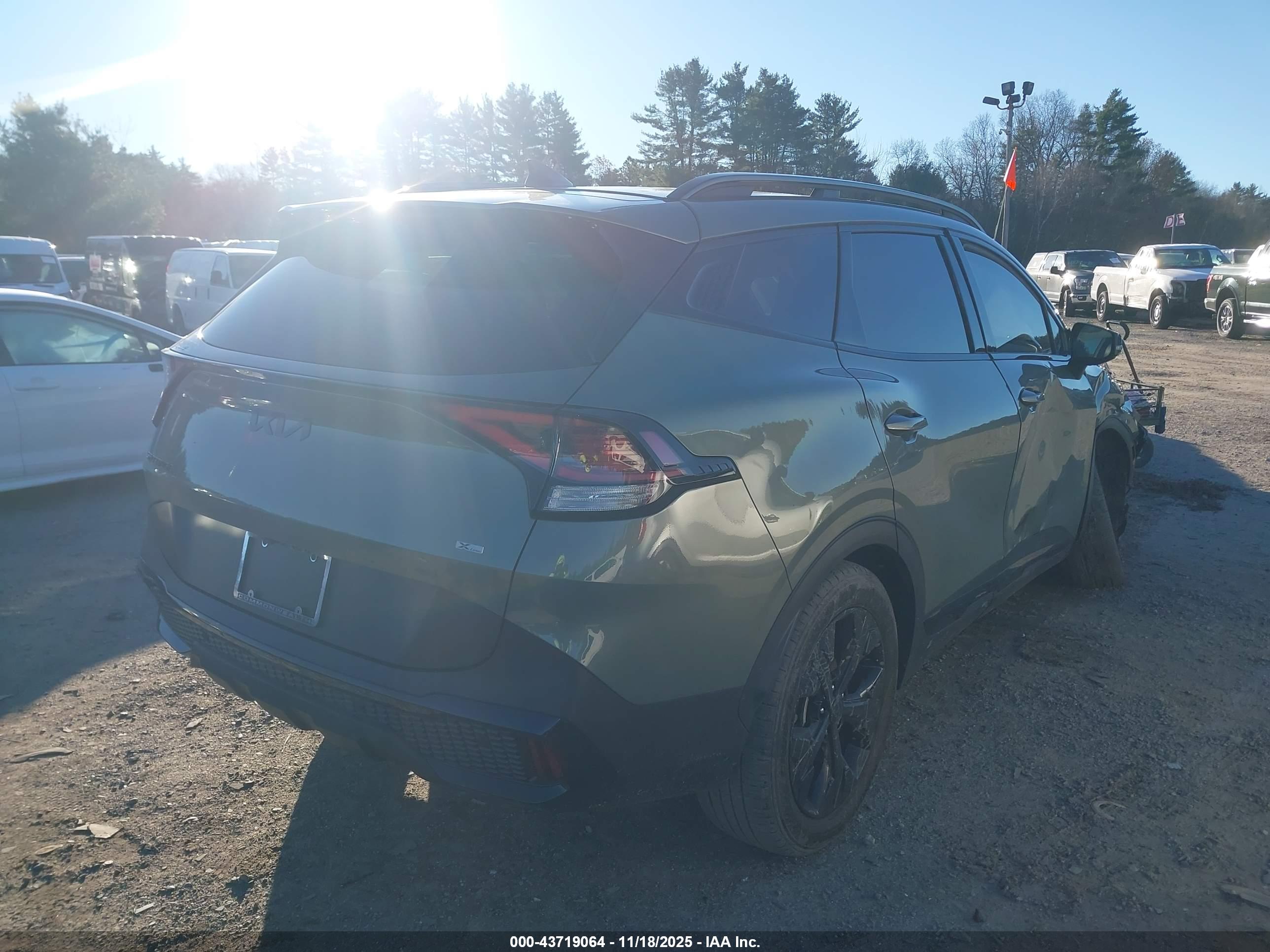 KIA SPORTAGE image 4