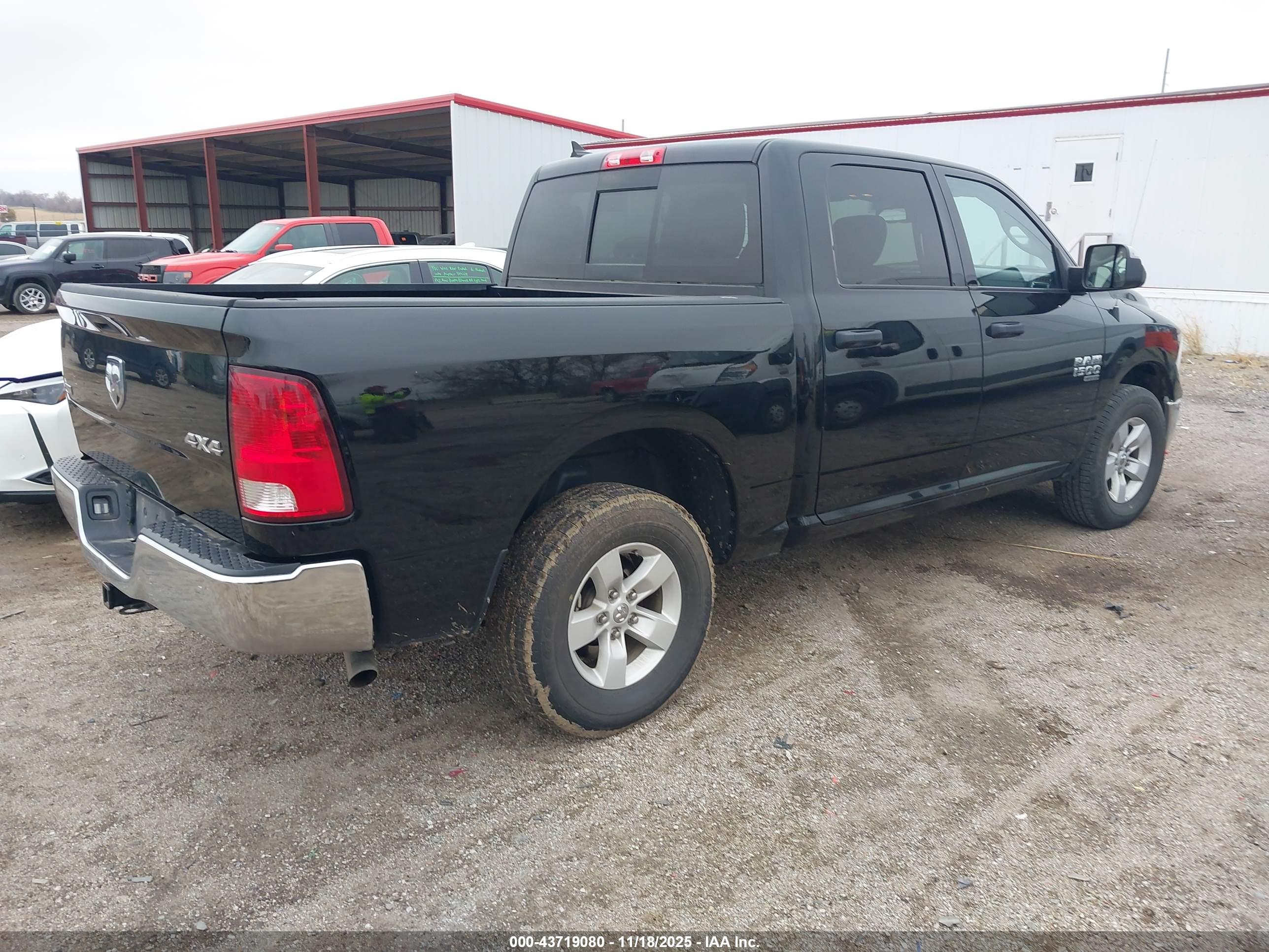 RAM 1500 image 4