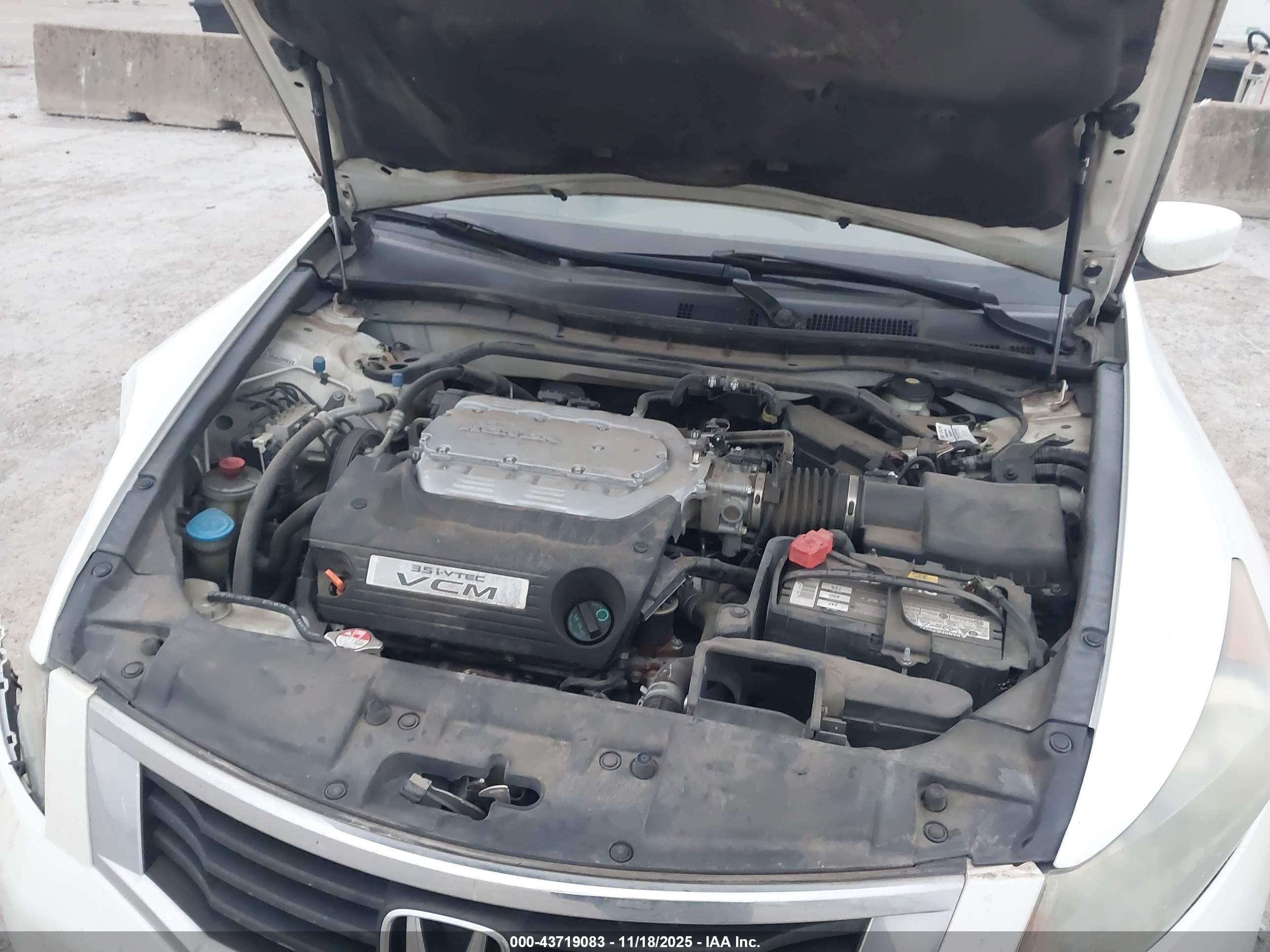 HONDA ACCORD image 10
