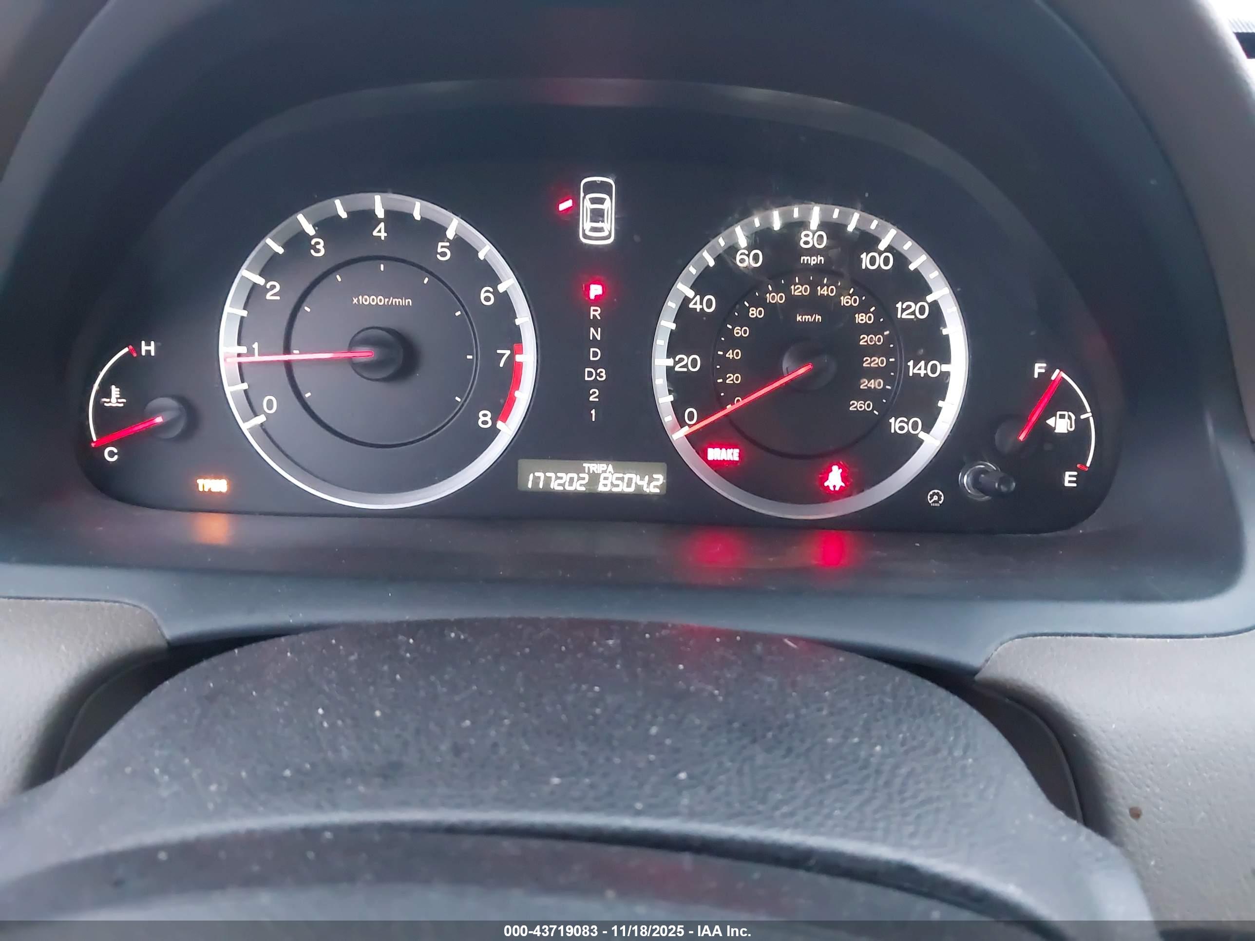 HONDA ACCORD image 7