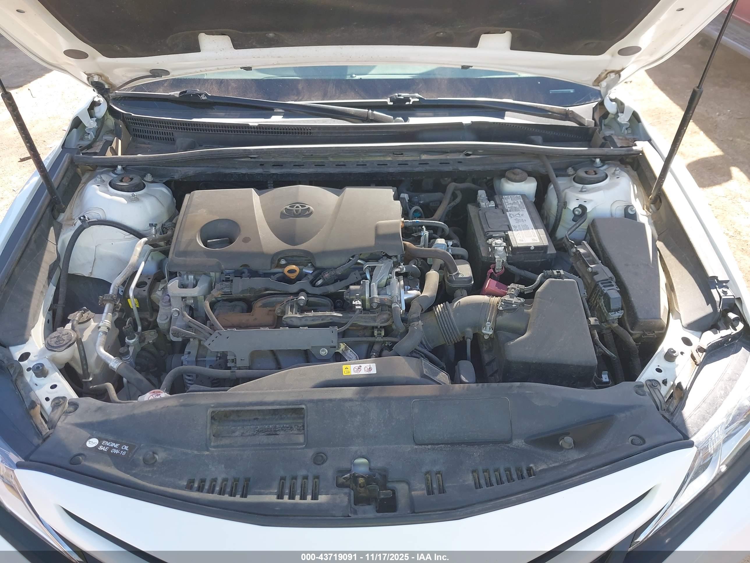 TOYOTA CAMRY image 10