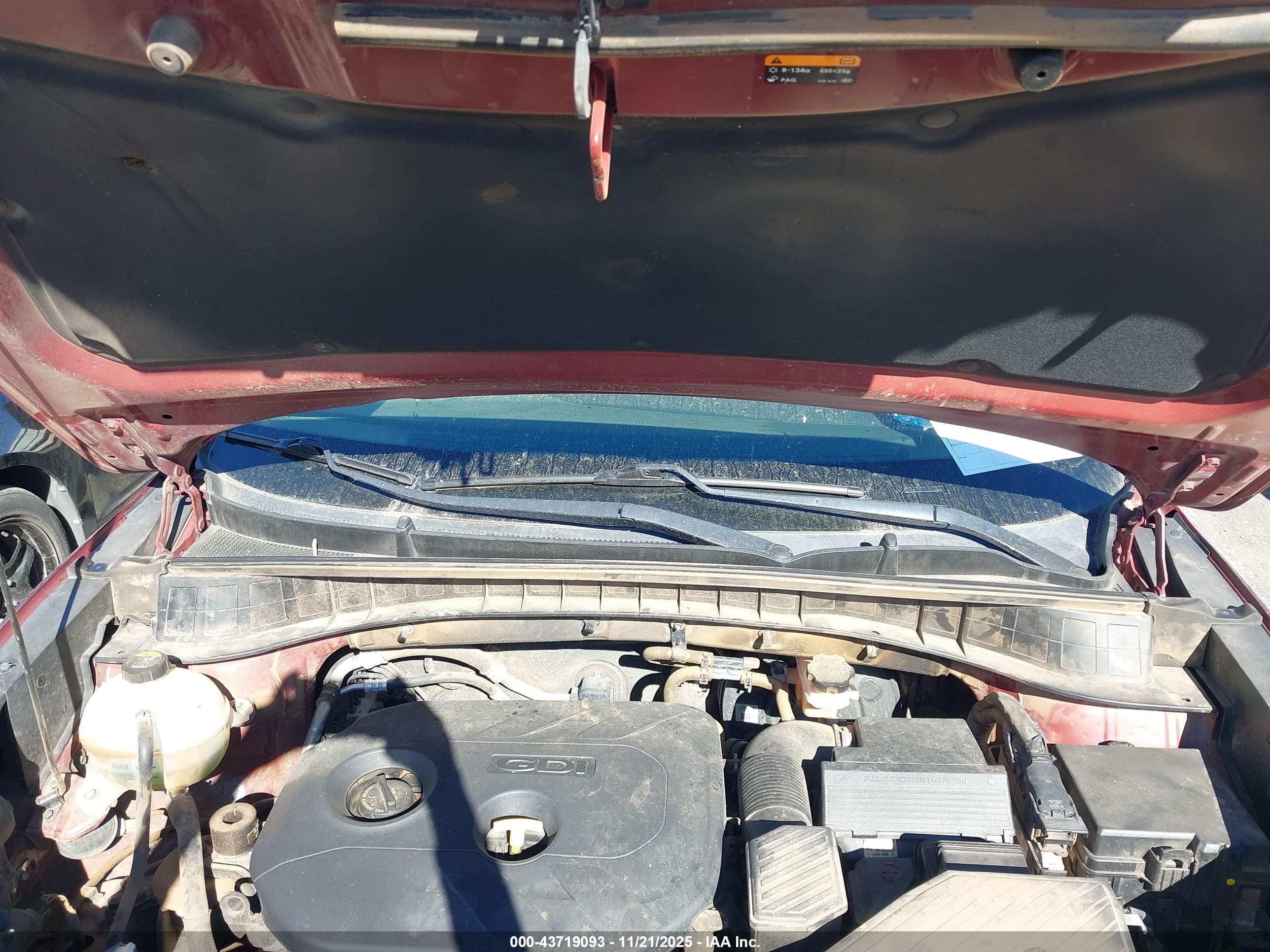 HYUNDAI TUCSON image 10