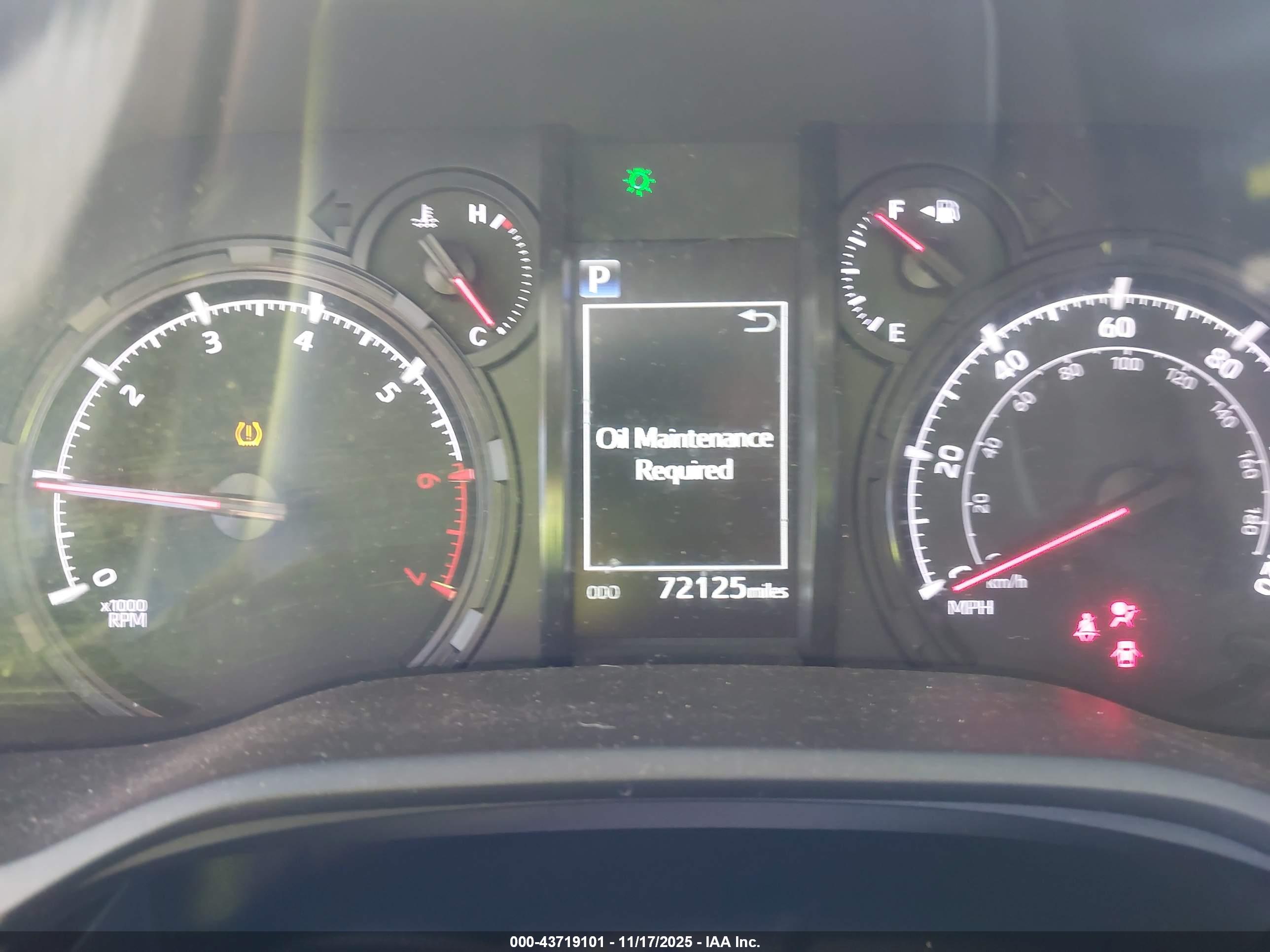 TOYOTA 4RUNNER image 7