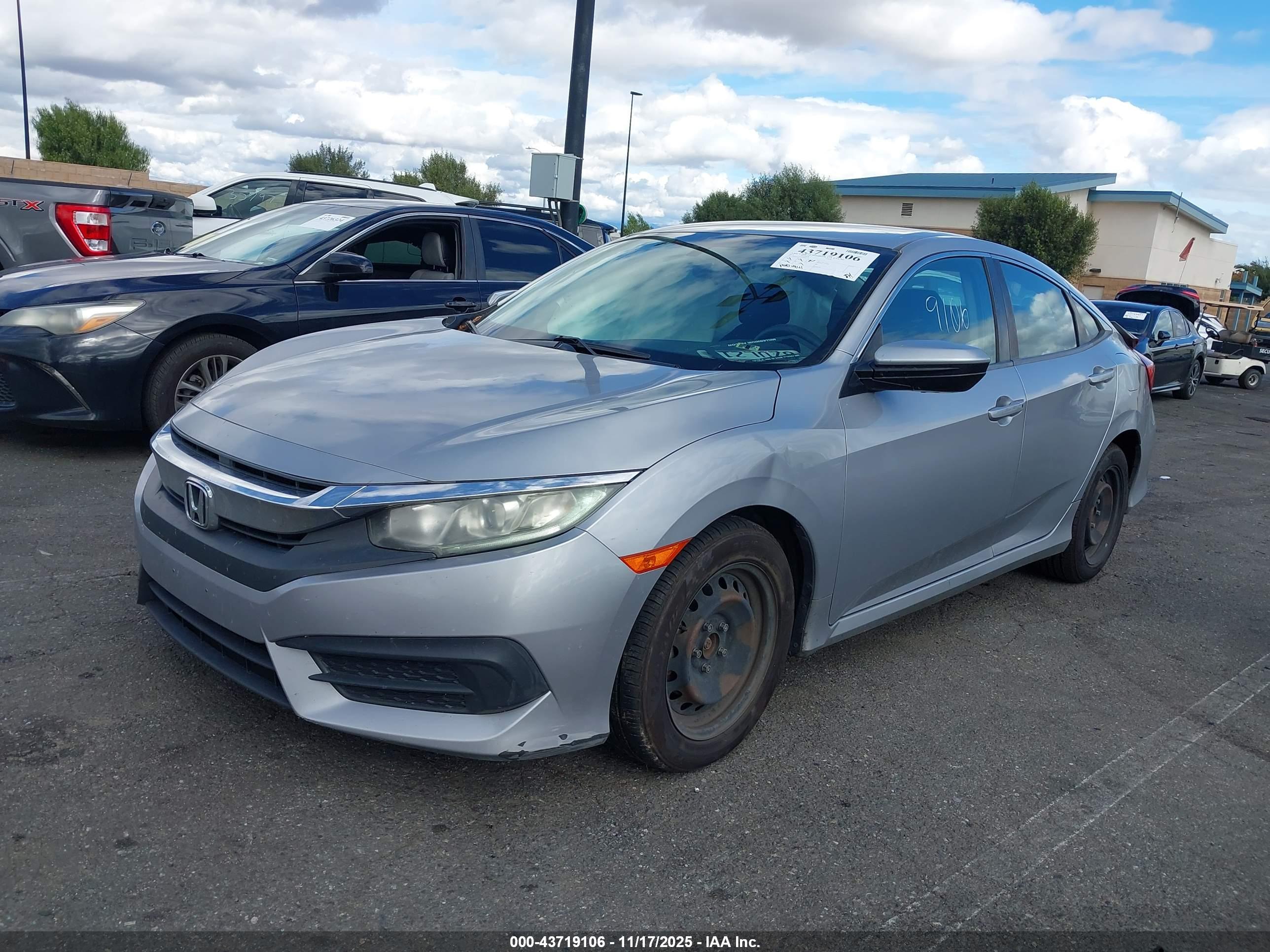HONDA CIVIC image 2