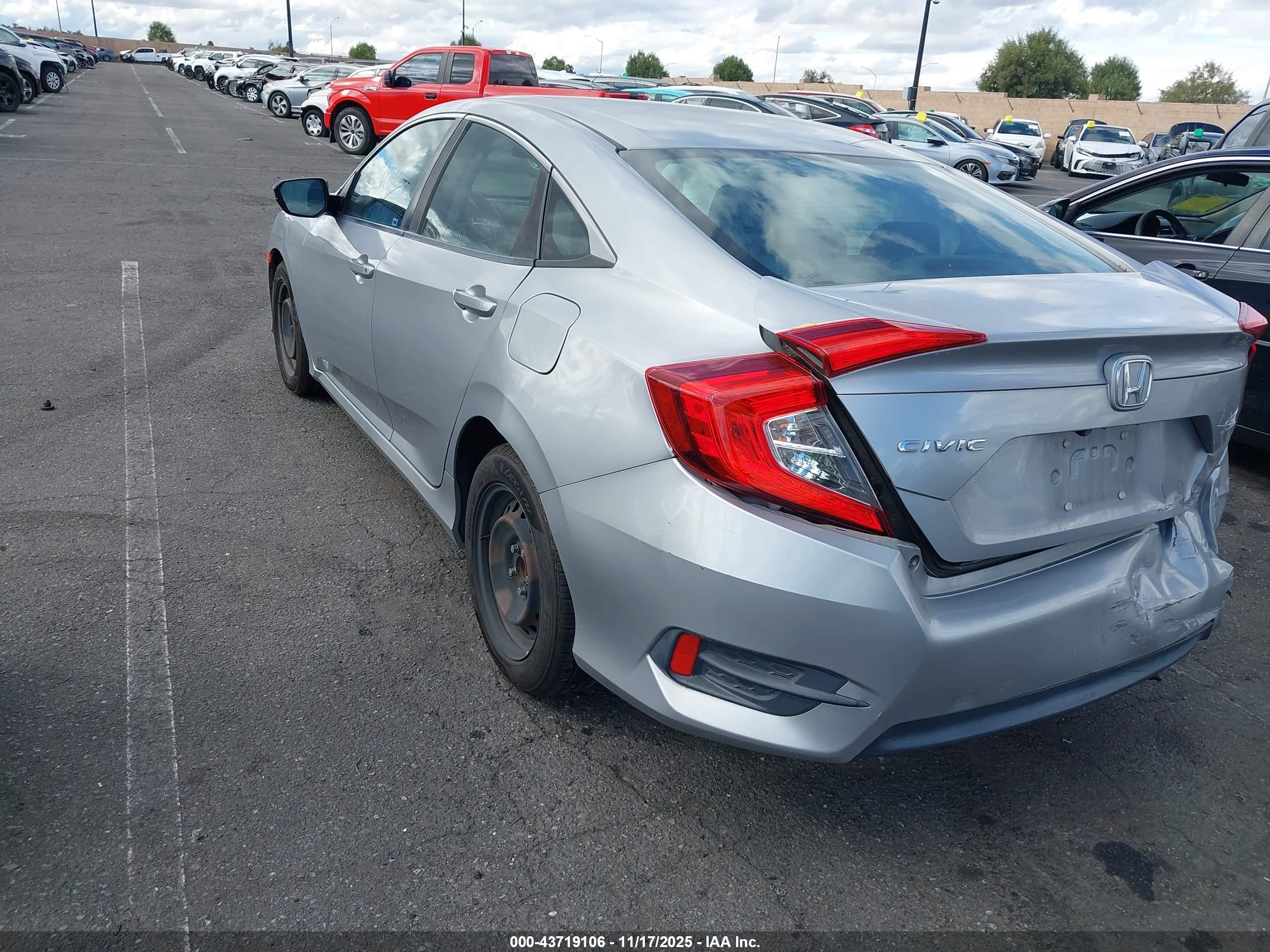 HONDA CIVIC image 3