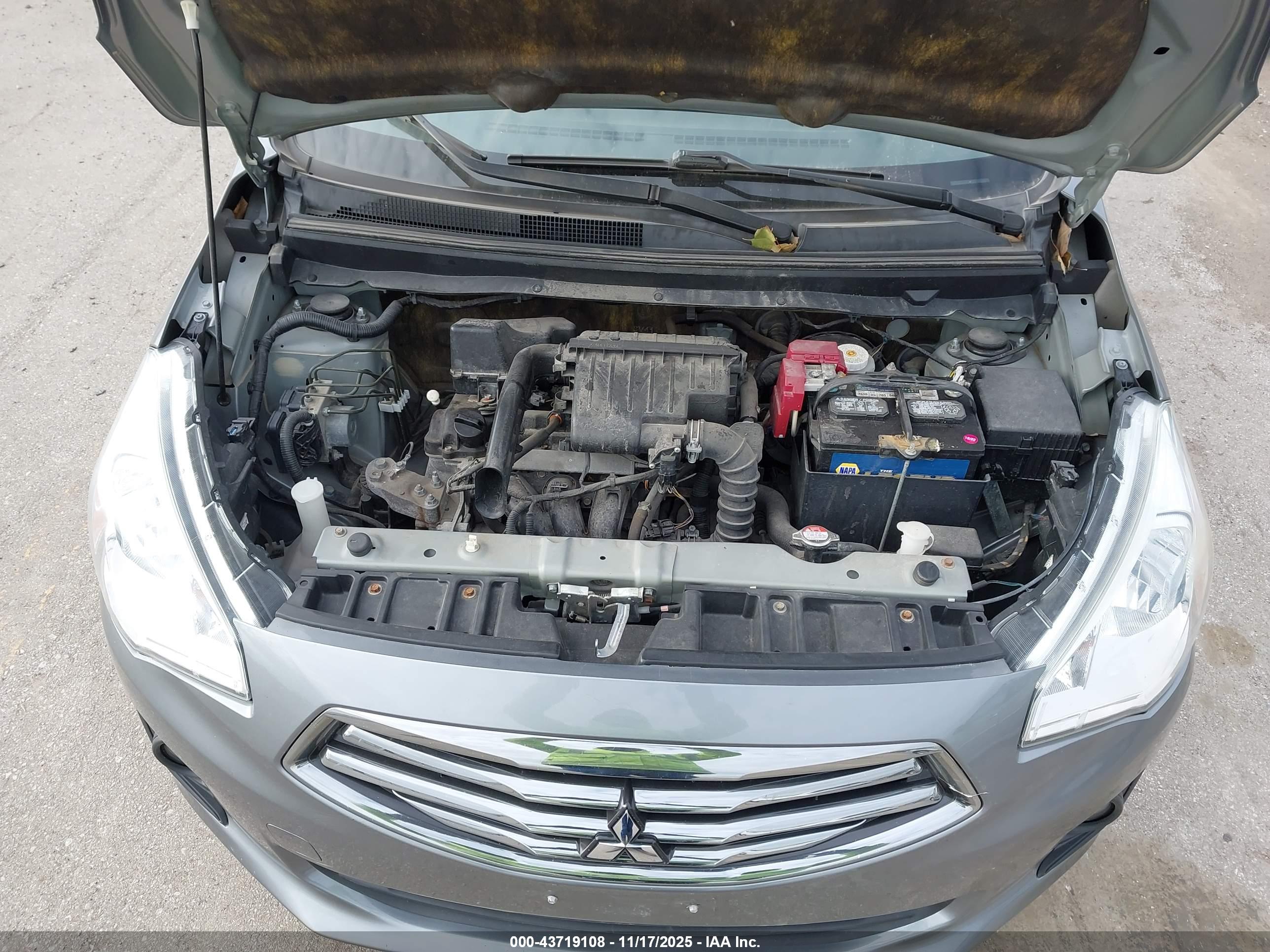 MITSUBISHI MIRAGE image 10
