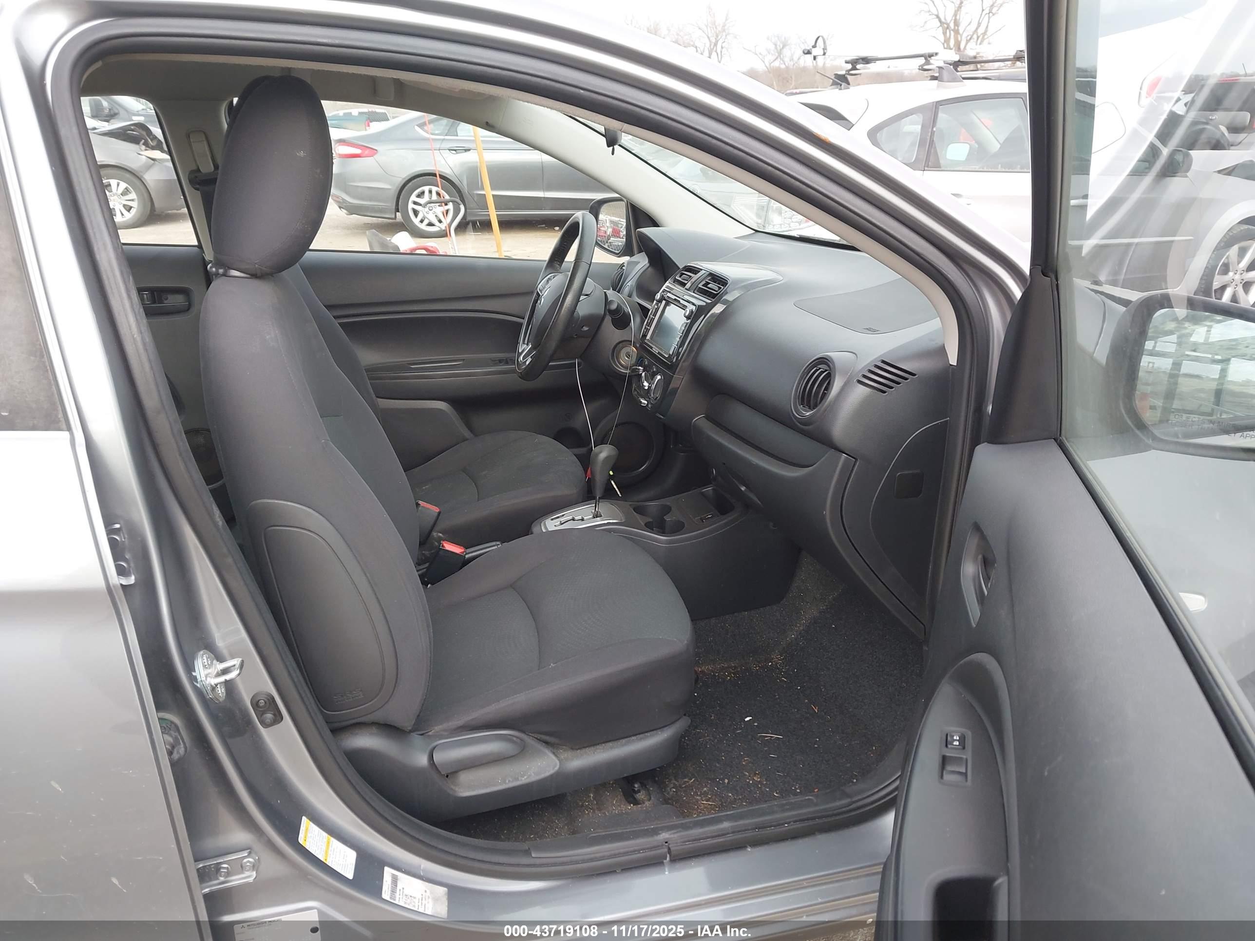 MITSUBISHI MIRAGE image 5