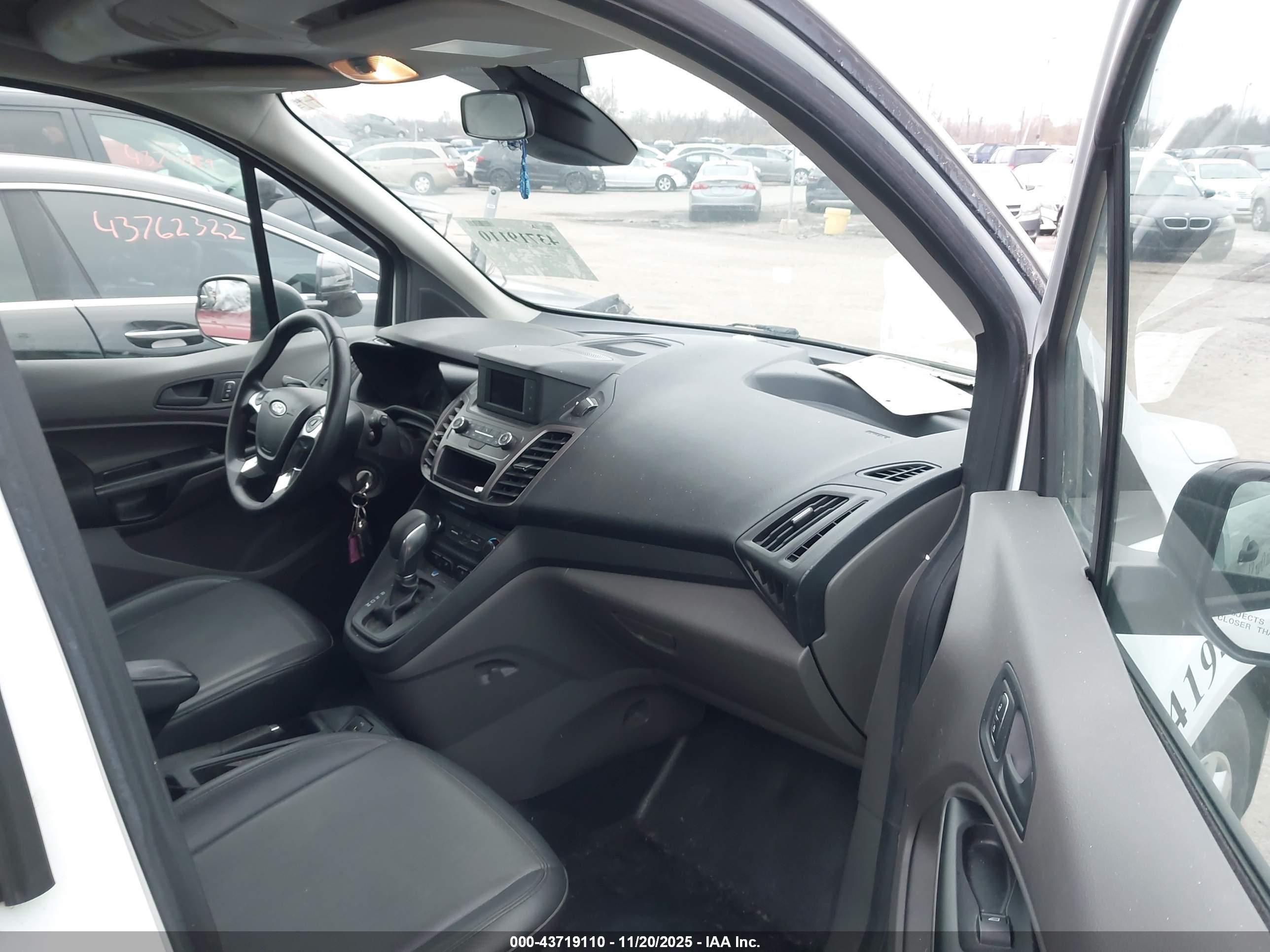 FORD TRANSIT image 5