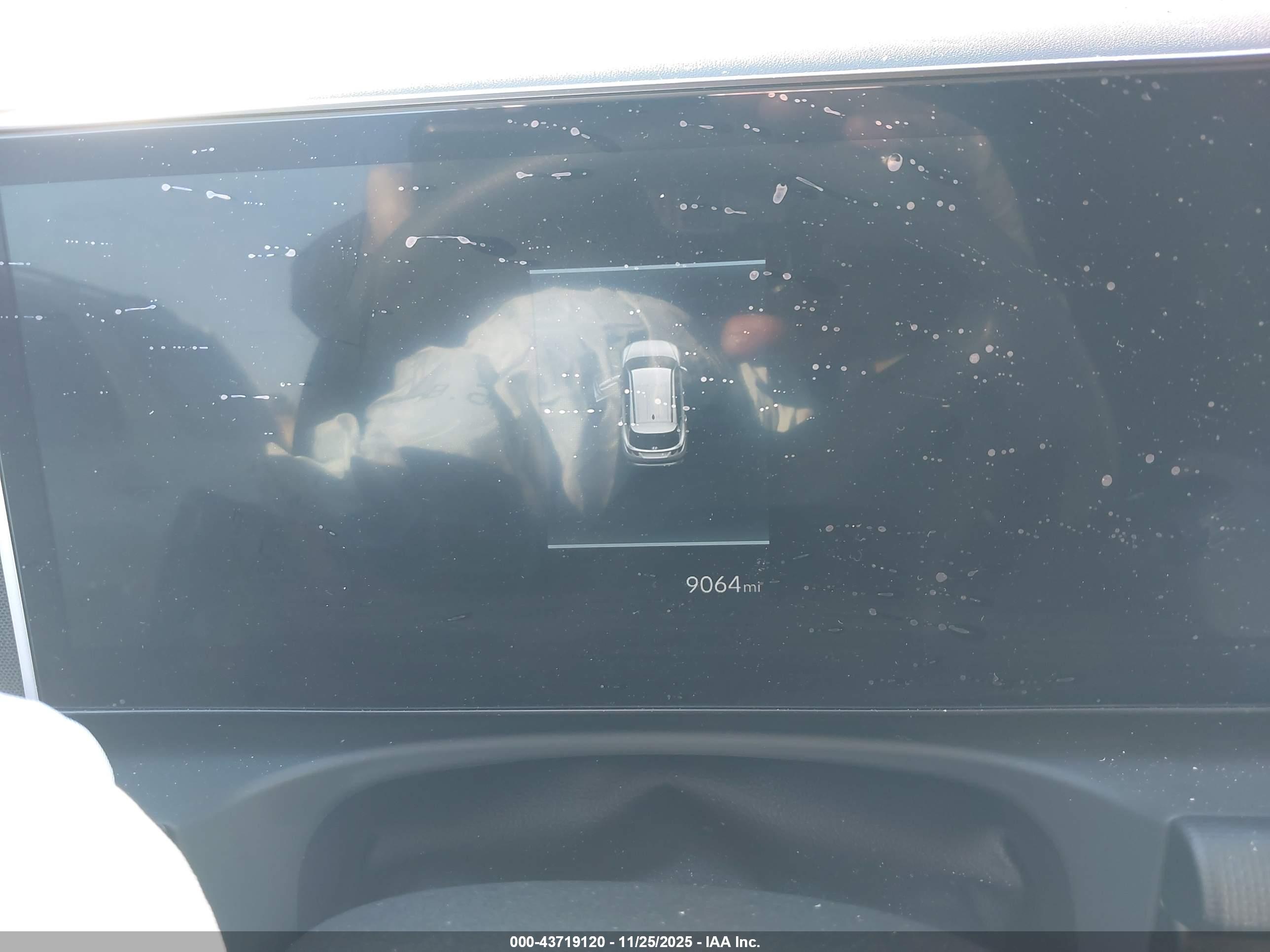 HYUNDAI TUCSON image 7