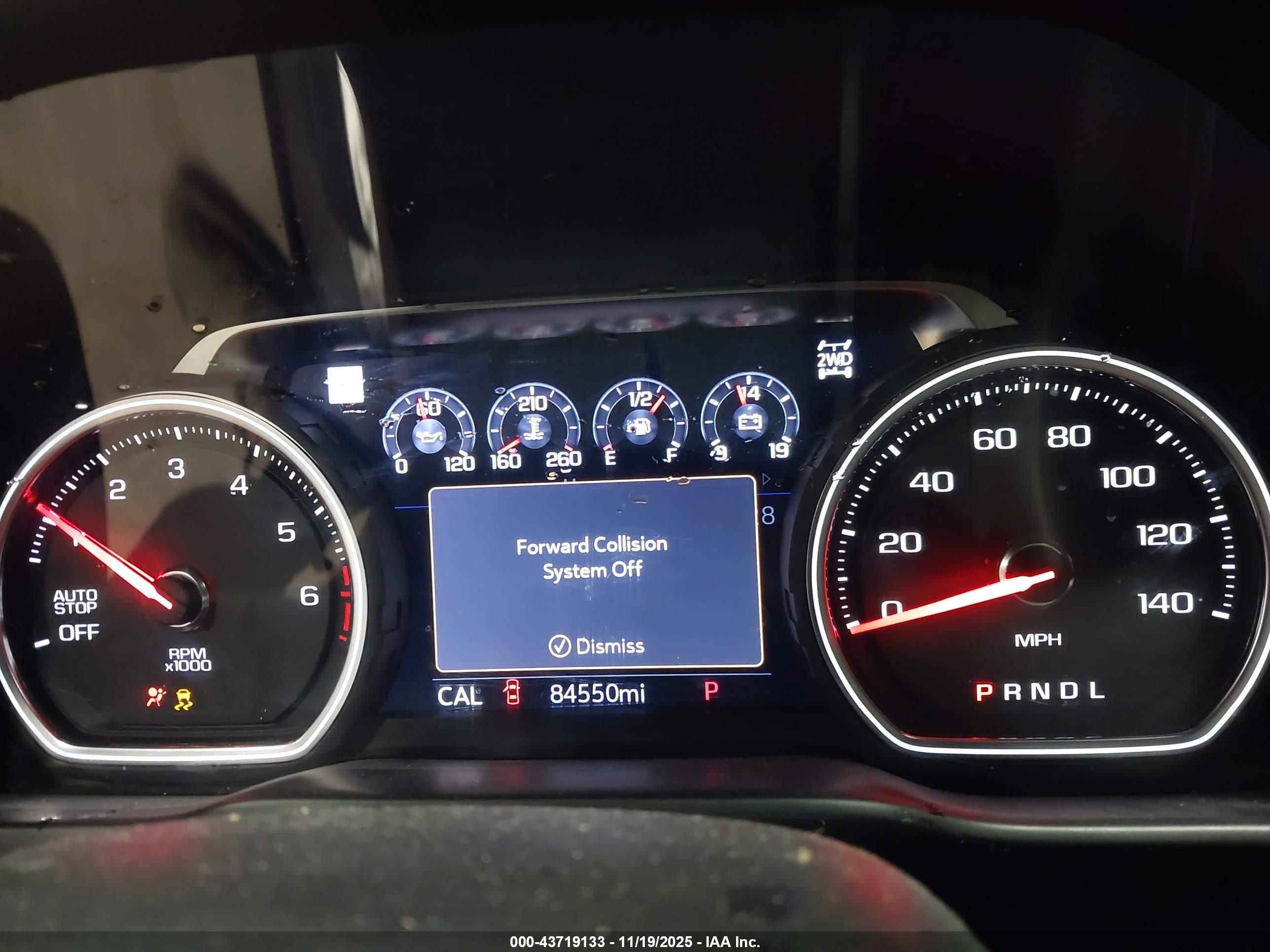 CHEVROLET SILVERADO image 7