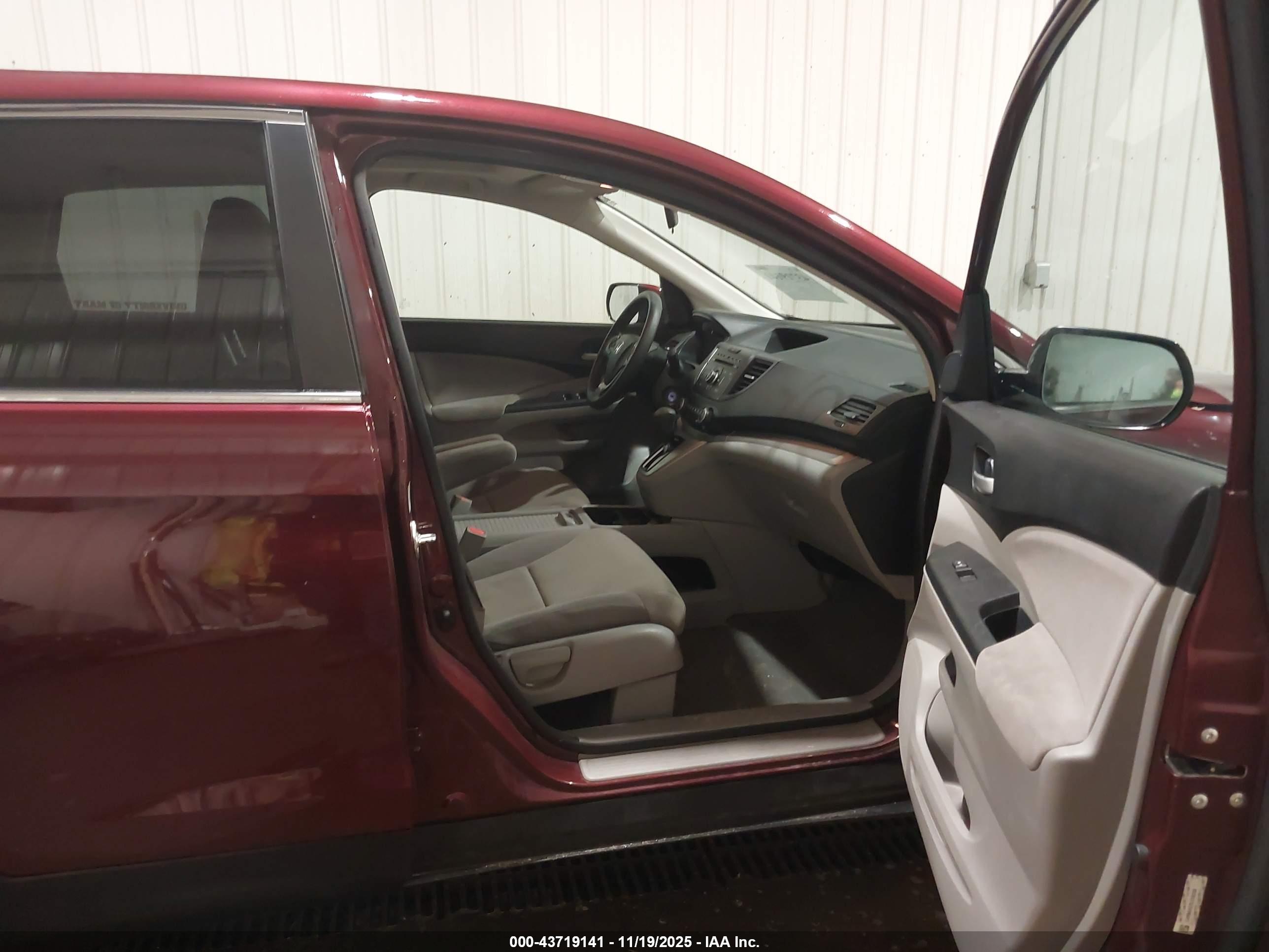 HONDA CR-V image 5
