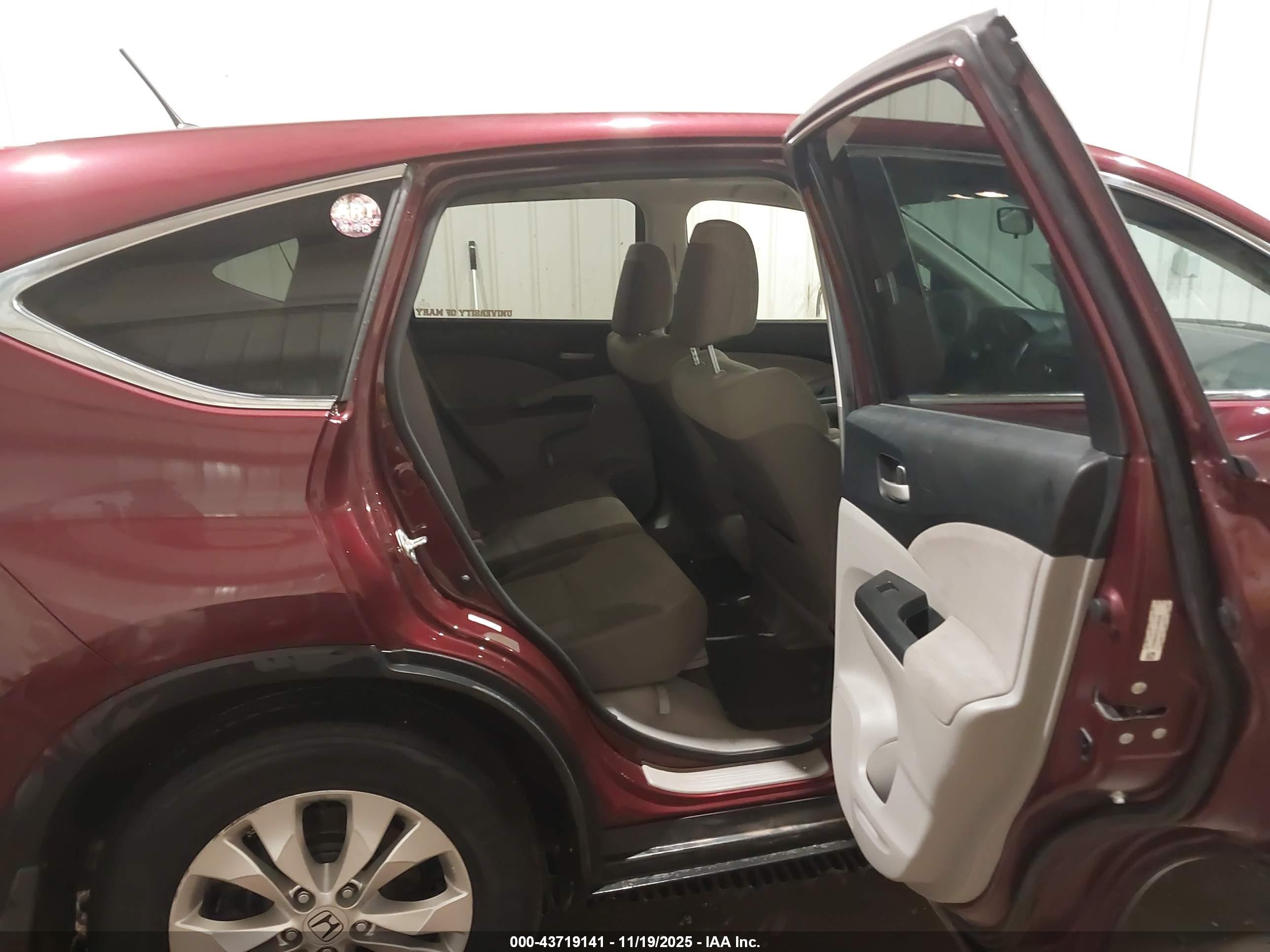 HONDA CR-V image 8
