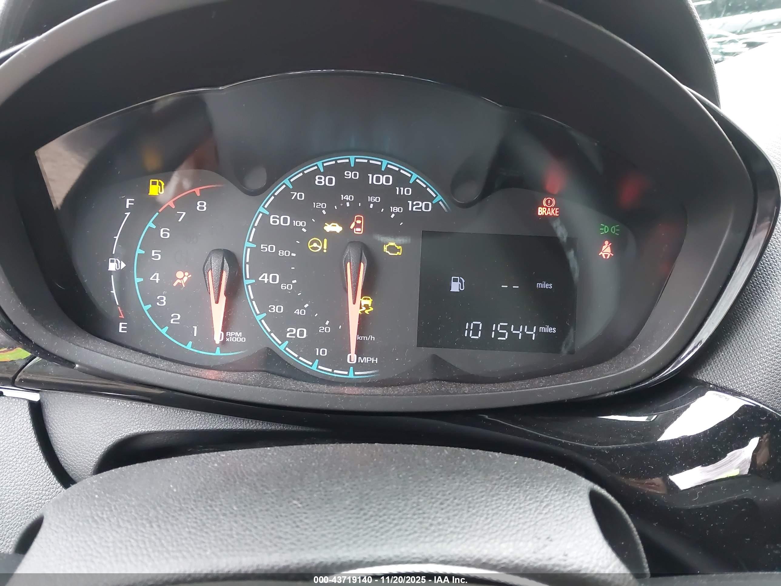 CHEVROLET SPARK image 7