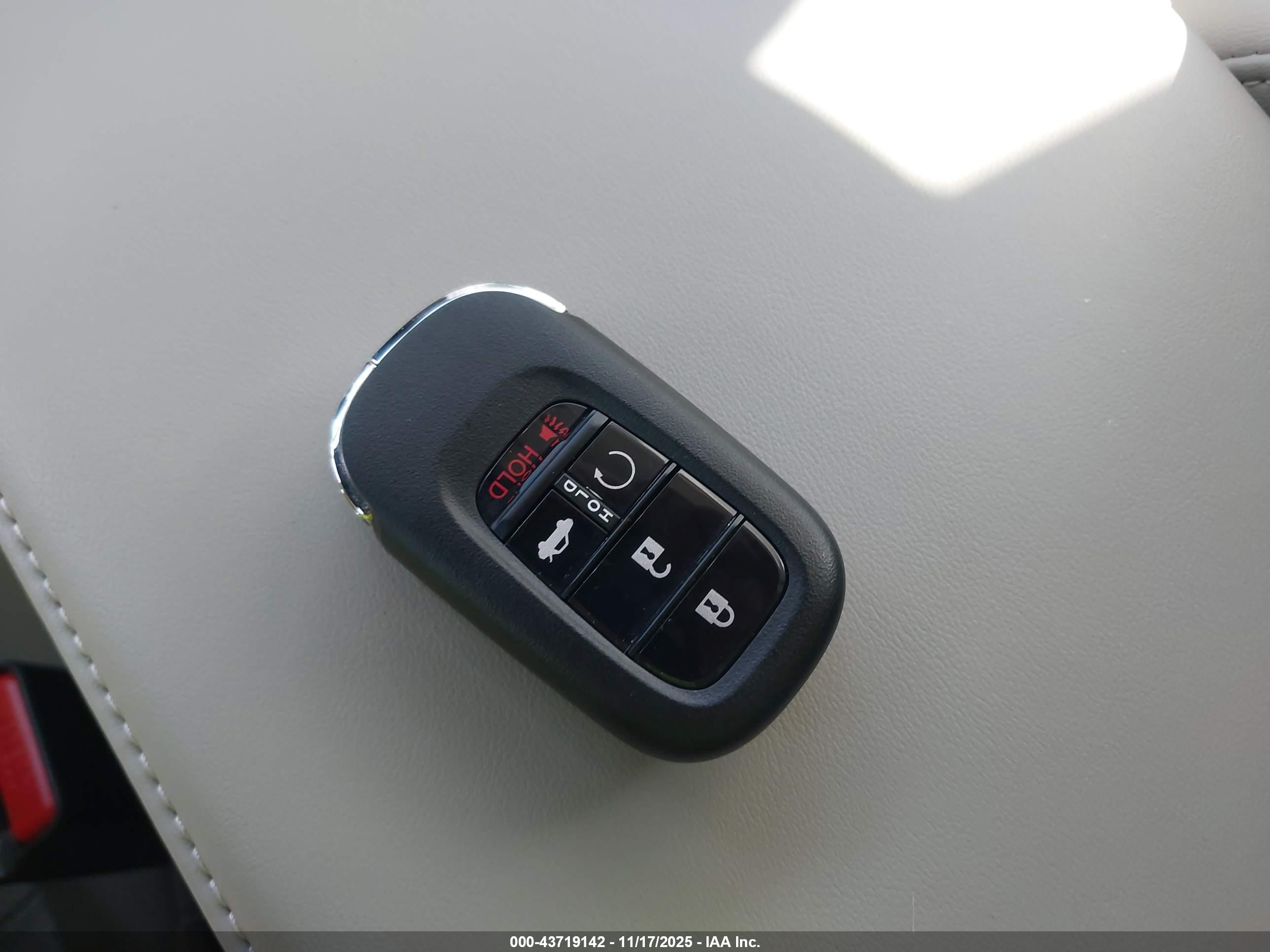 HONDA ACCORD image 11