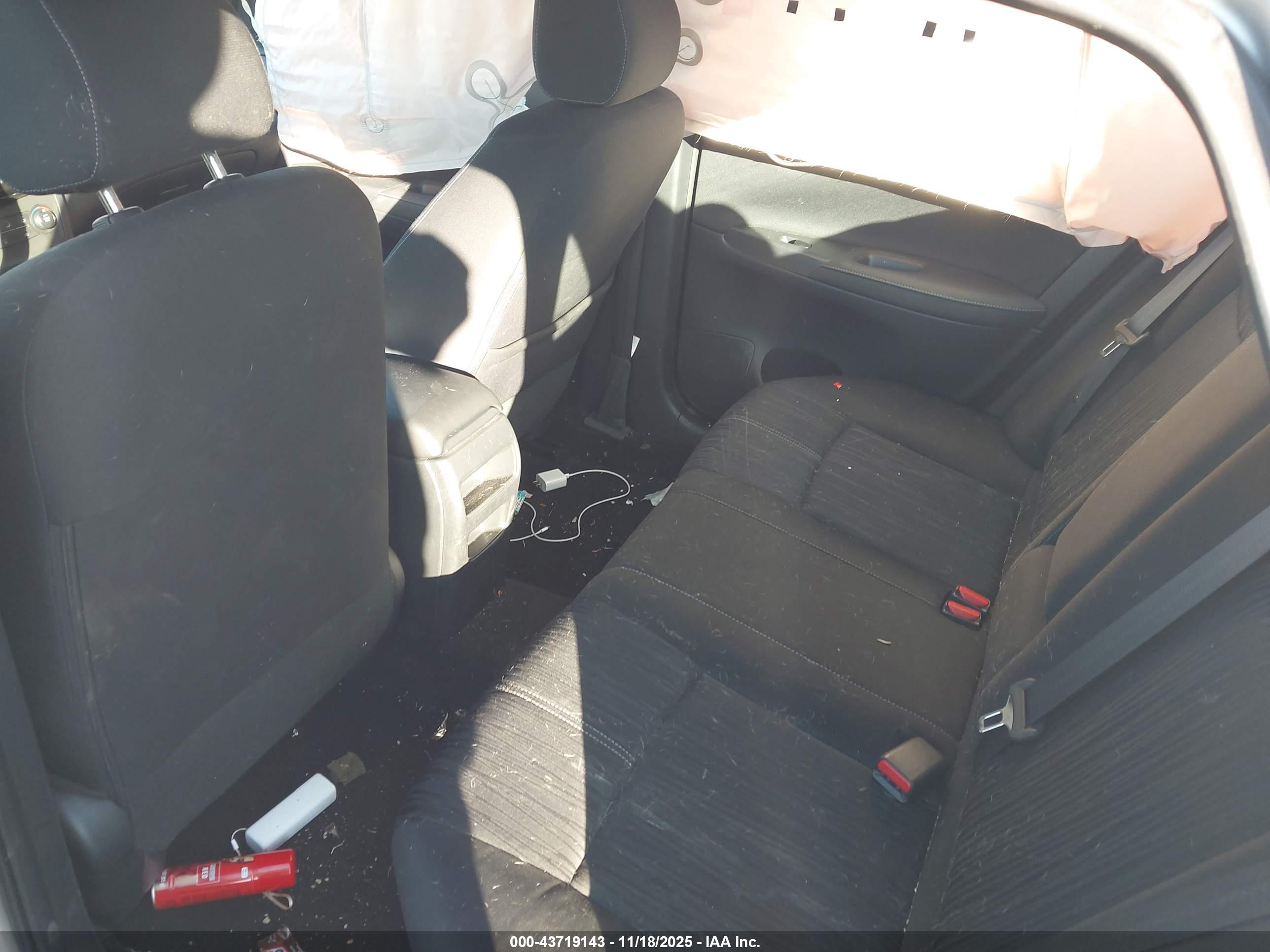 NISSAN SENTRA image 8