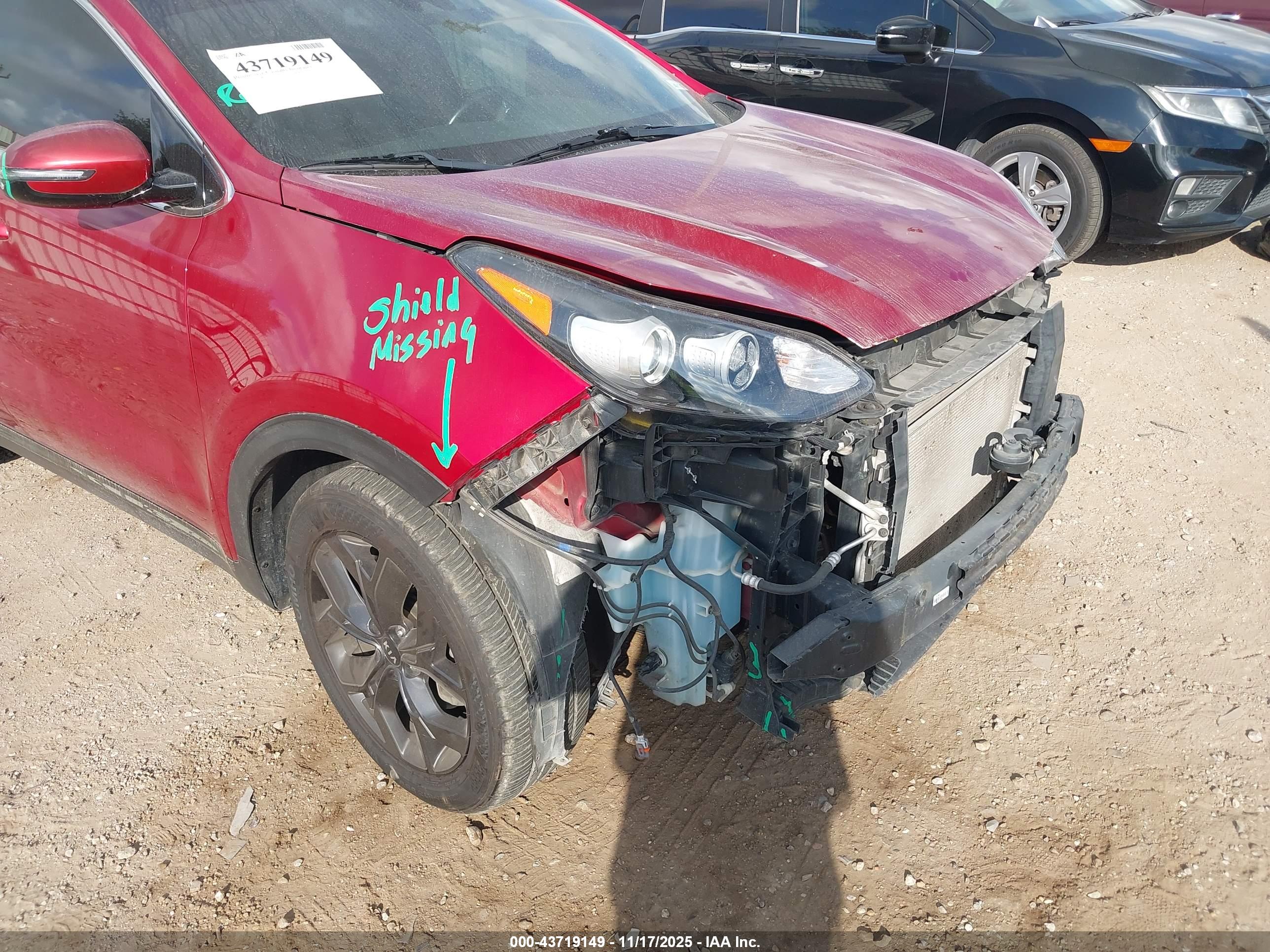 KIA SPORTAGE image 6