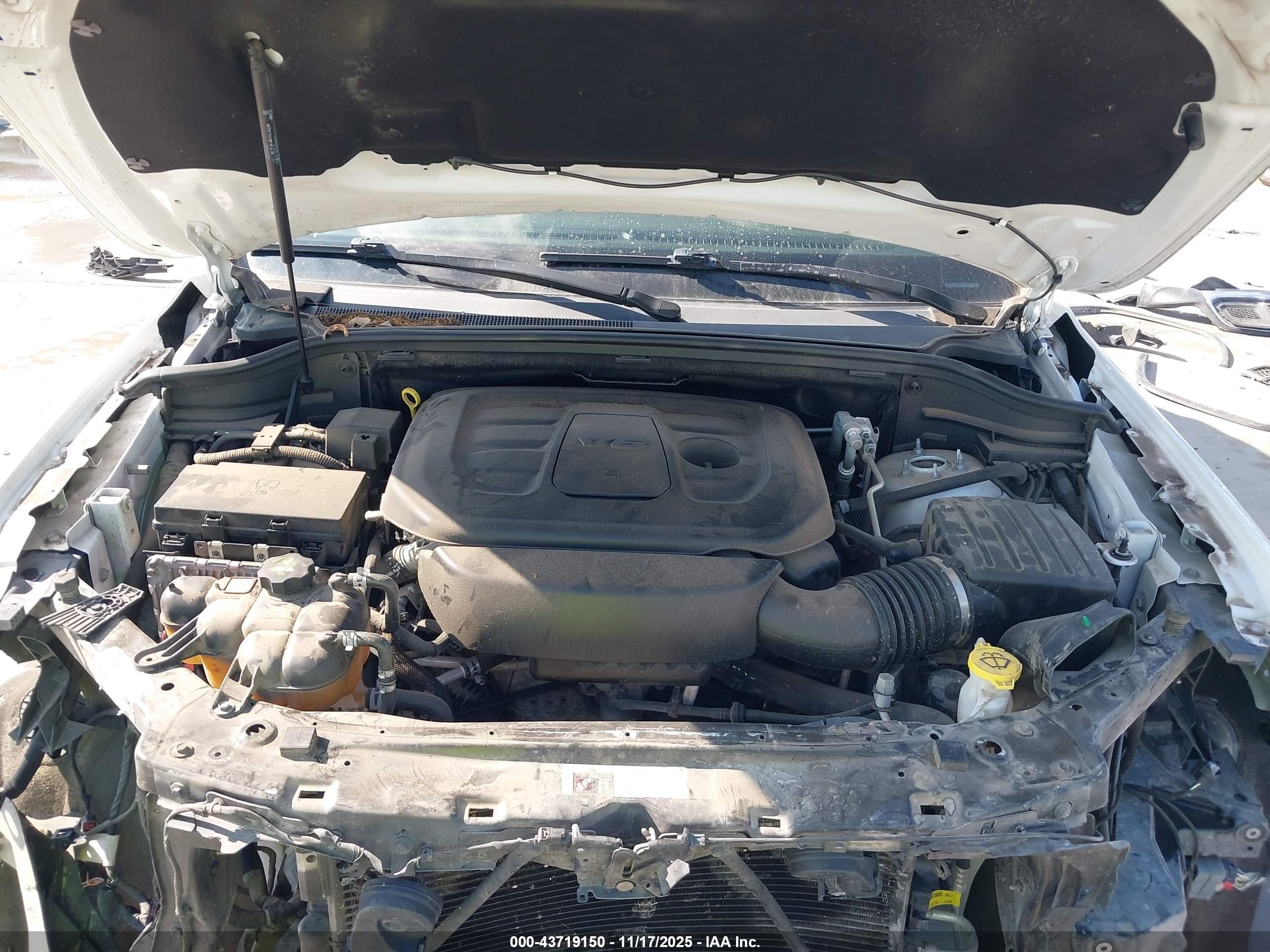 JEEP GRAND image 10