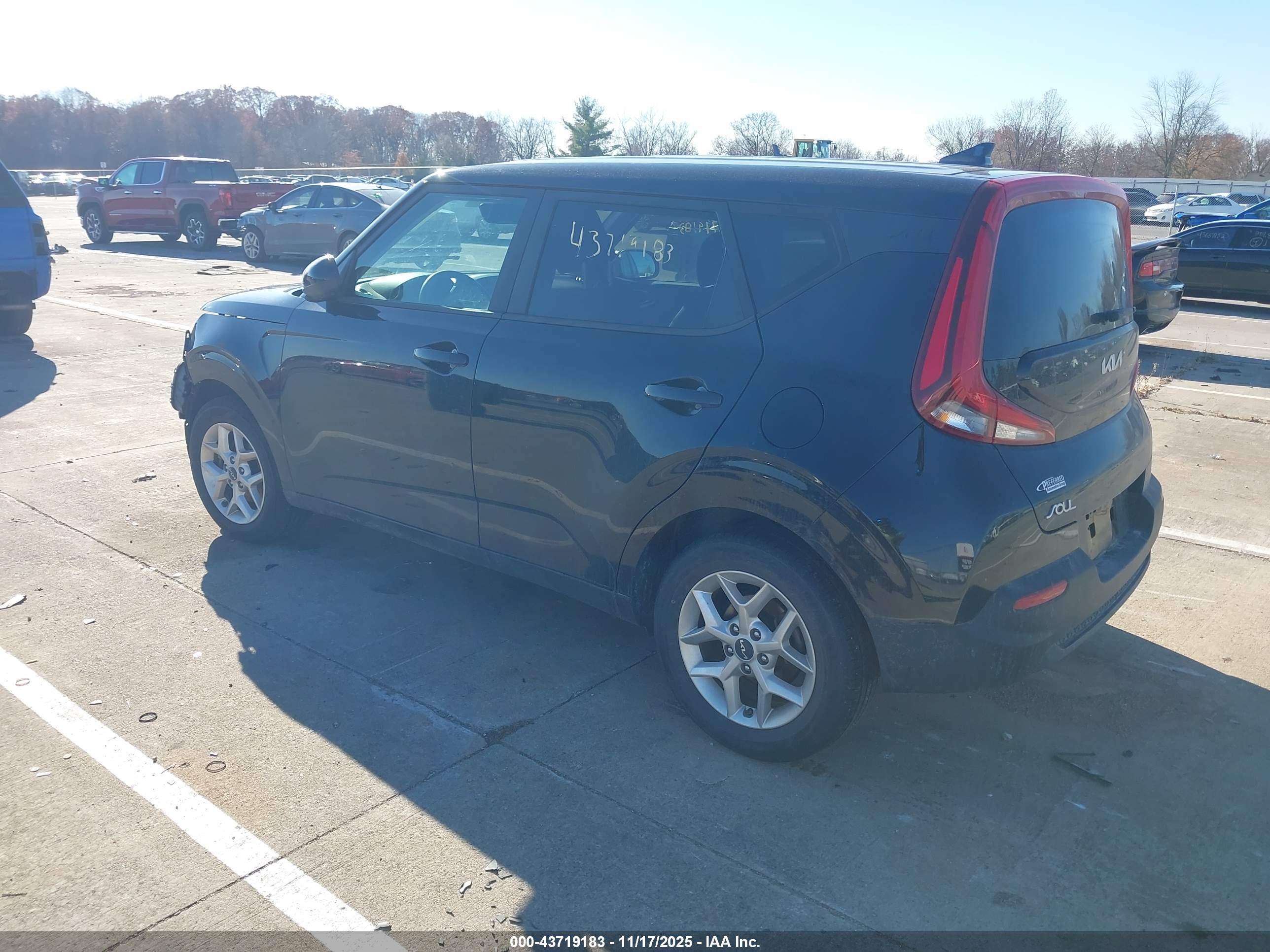 KIA SOUL image 3