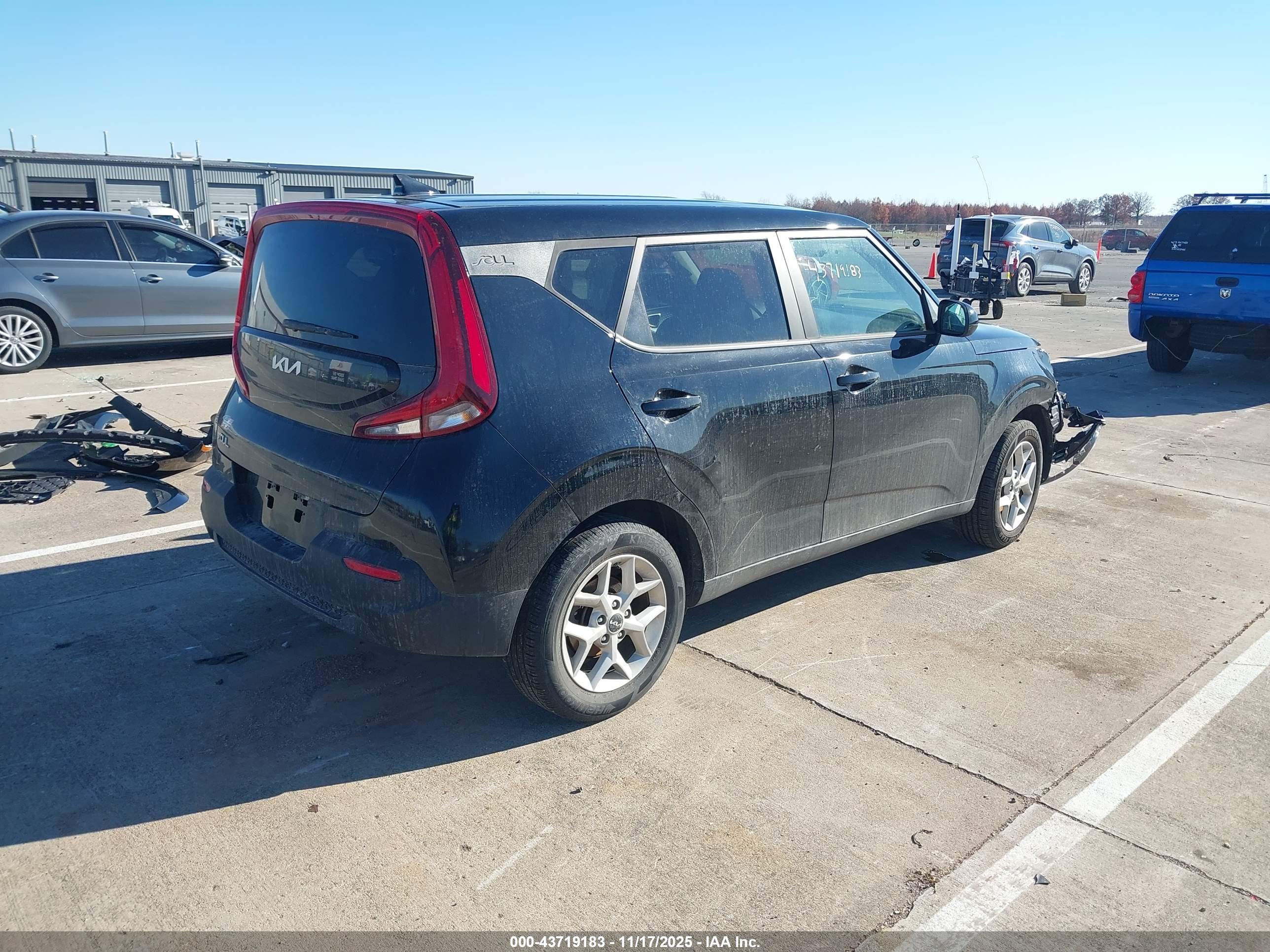 KIA SOUL image 4