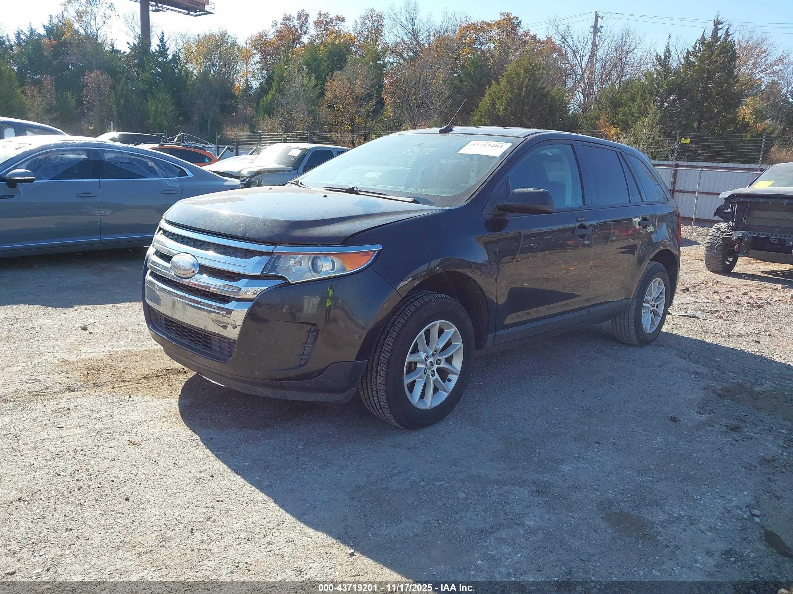FORD EDGE image 2