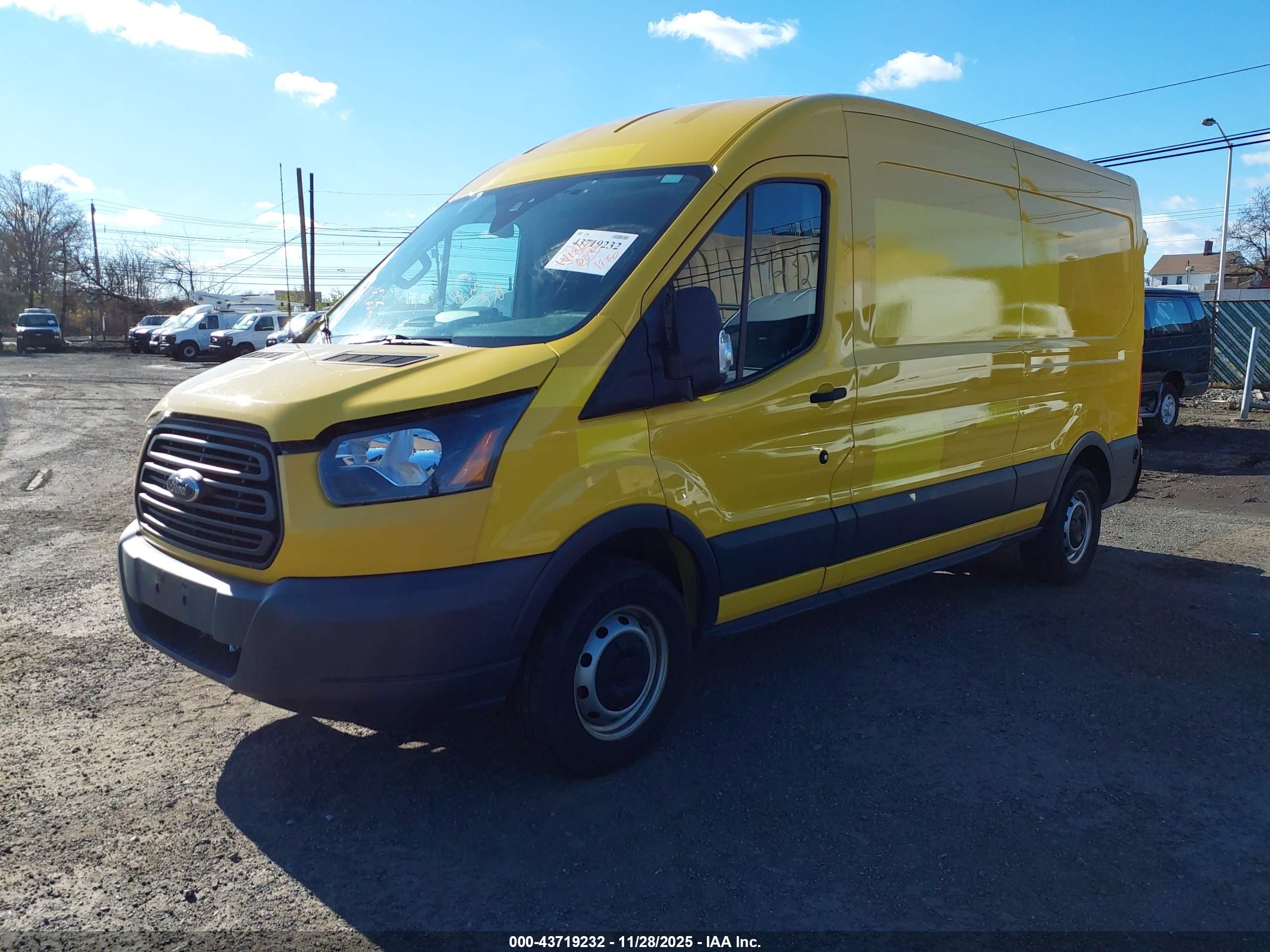 FORD TRANSIT-150 image 2