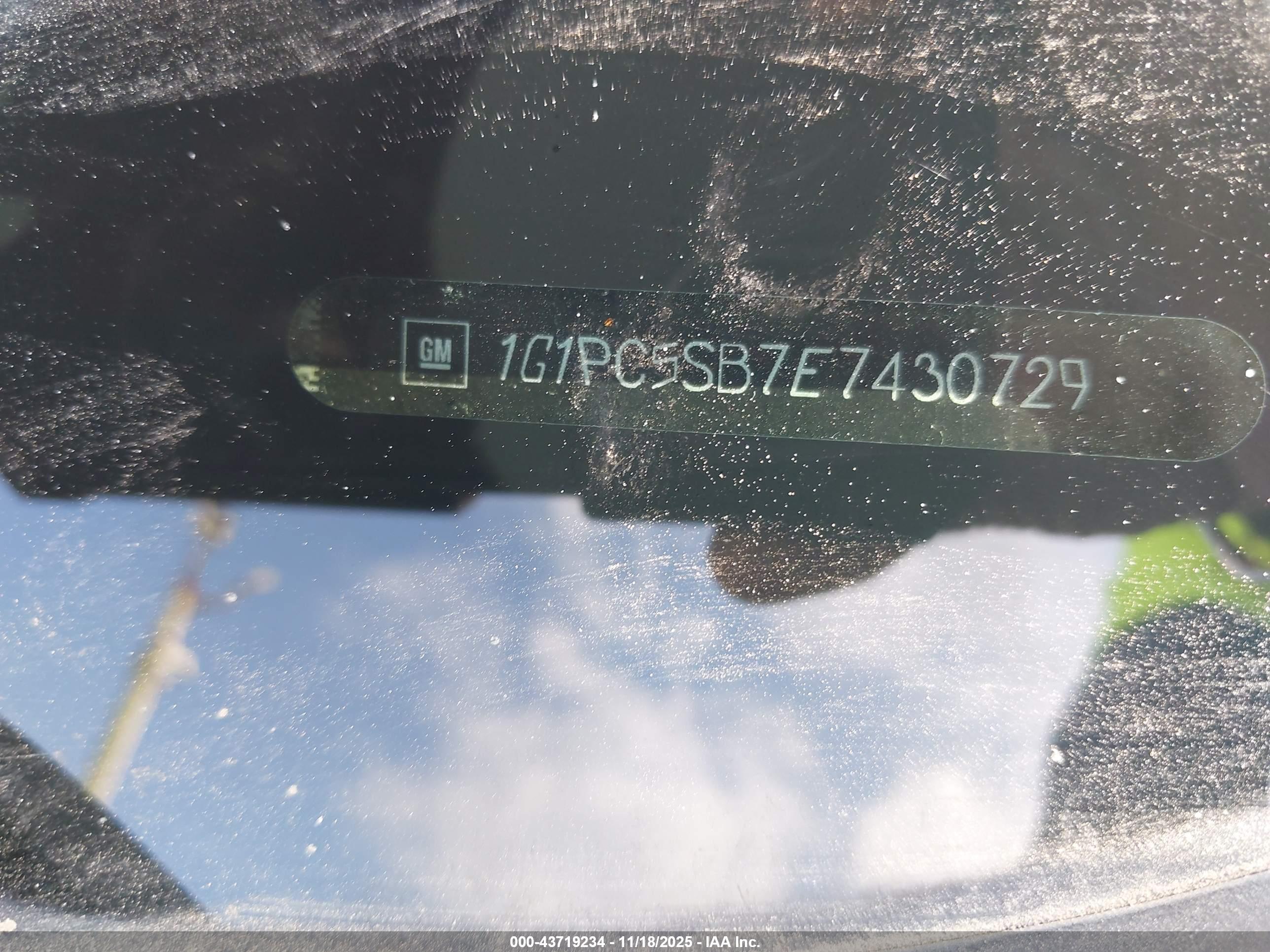 CHEVROLET CRUZE image 9