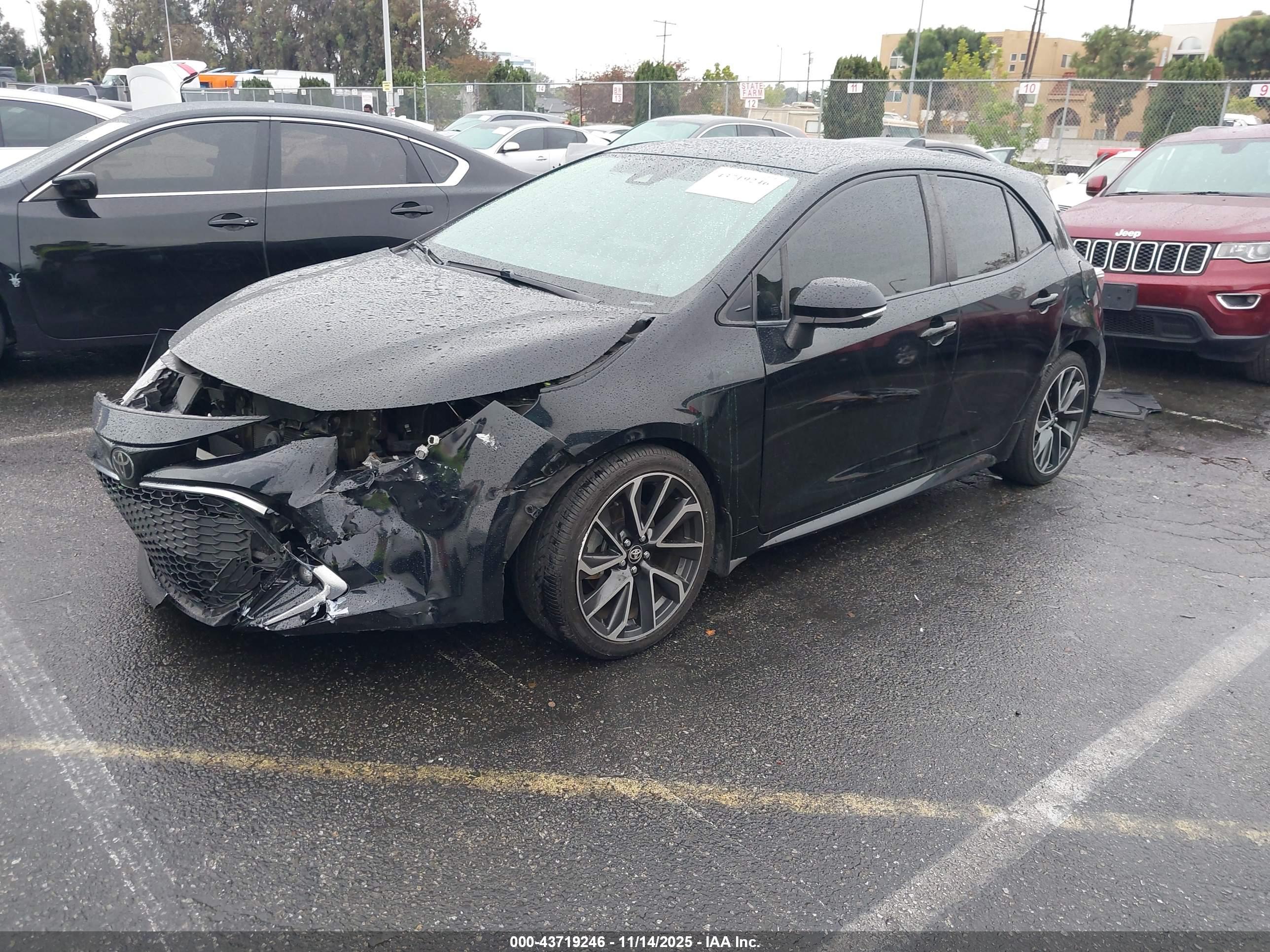 TOYOTA COROLLA image 2