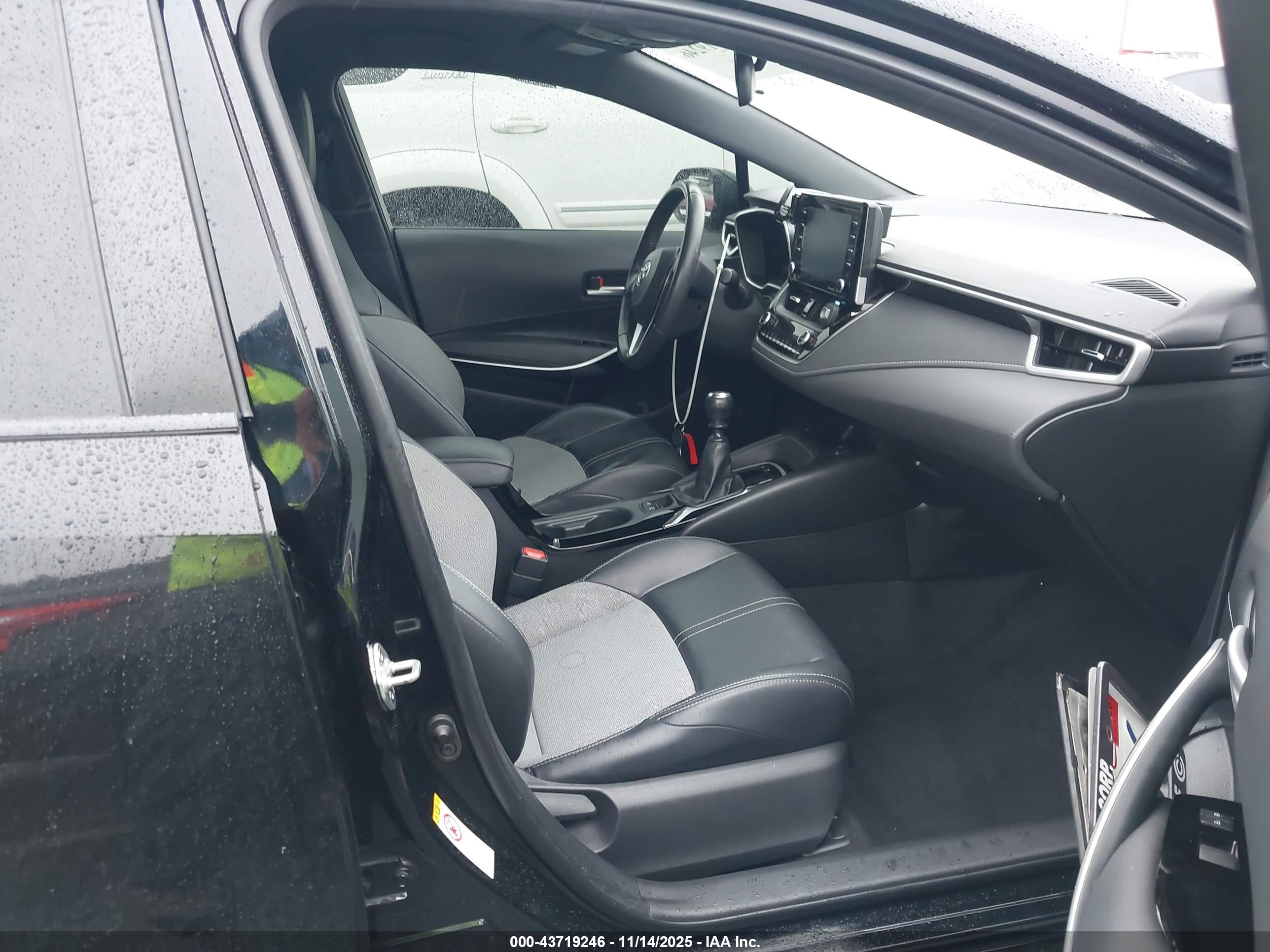 TOYOTA COROLLA image 5
