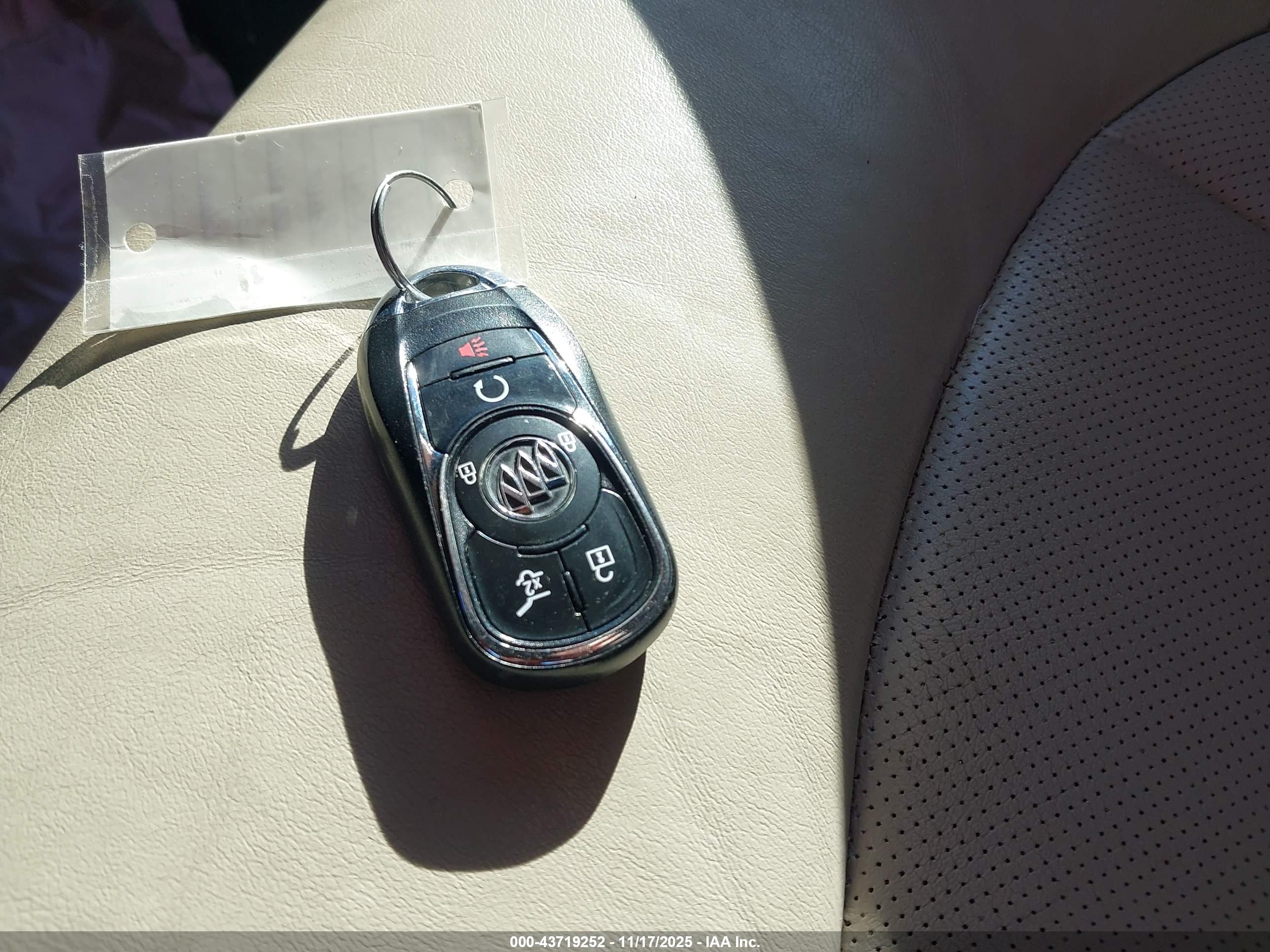 BUICK ENVISION image 11