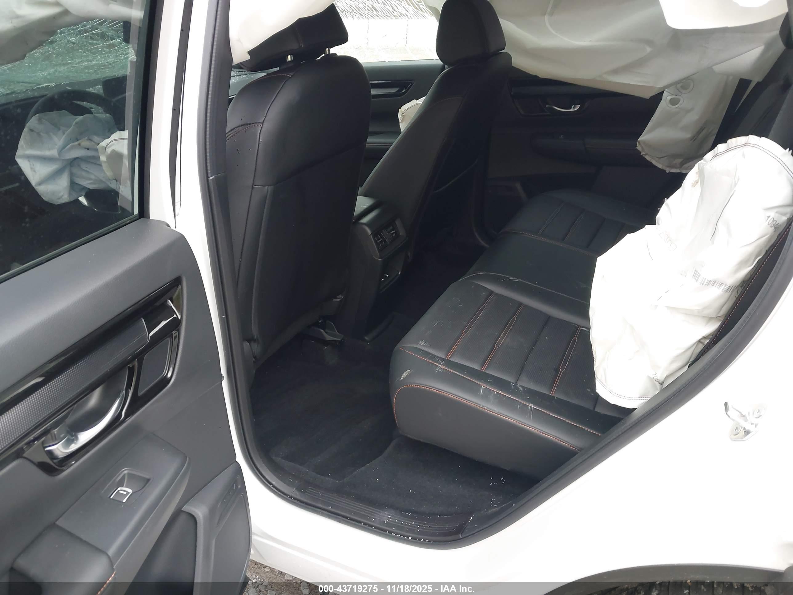 HONDA CR-V image 8