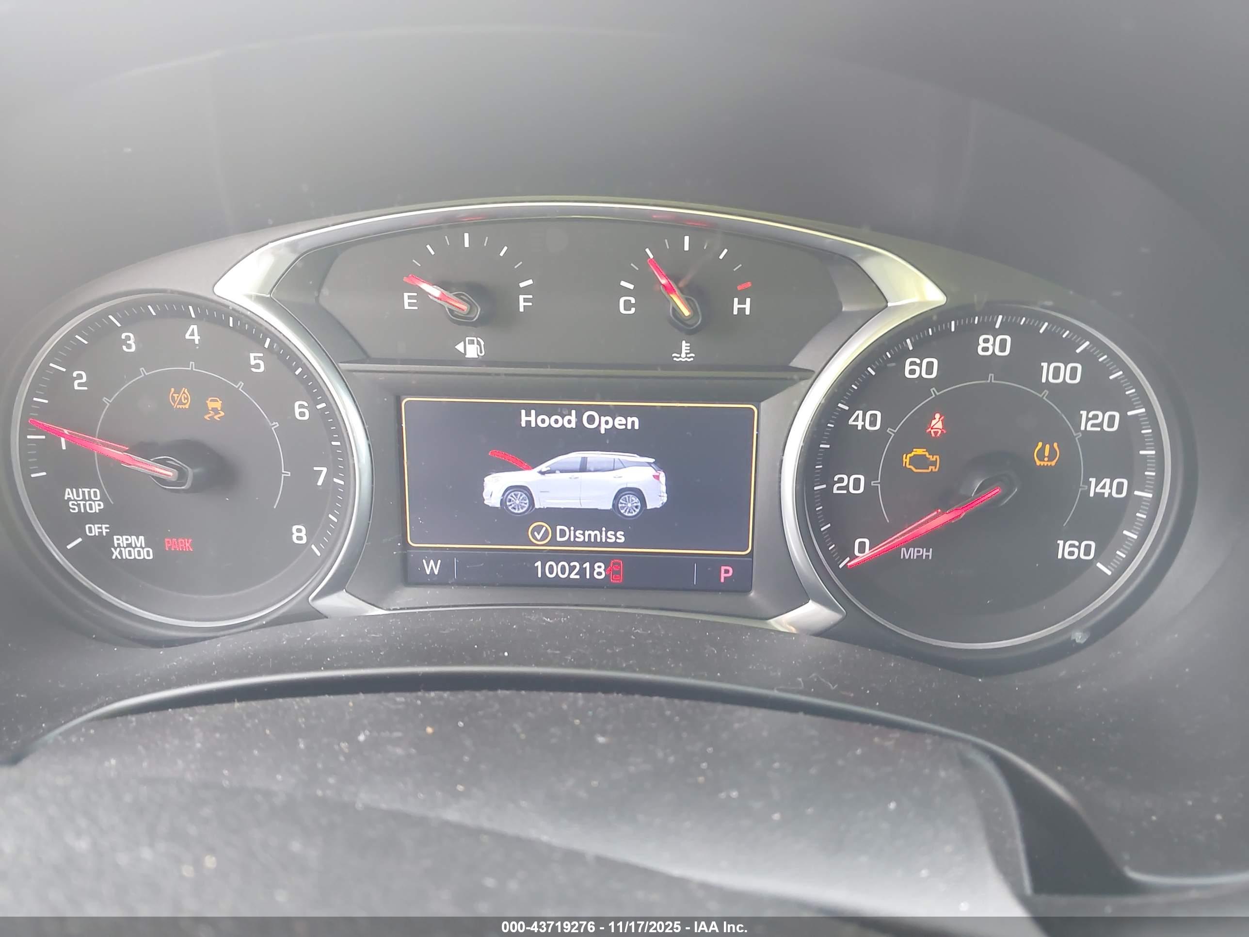 GMC TERRAIN image 7