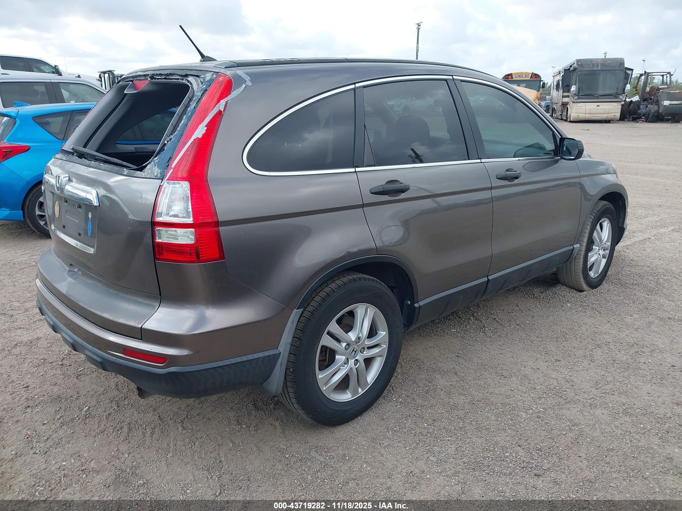 HONDA CR-V image 4