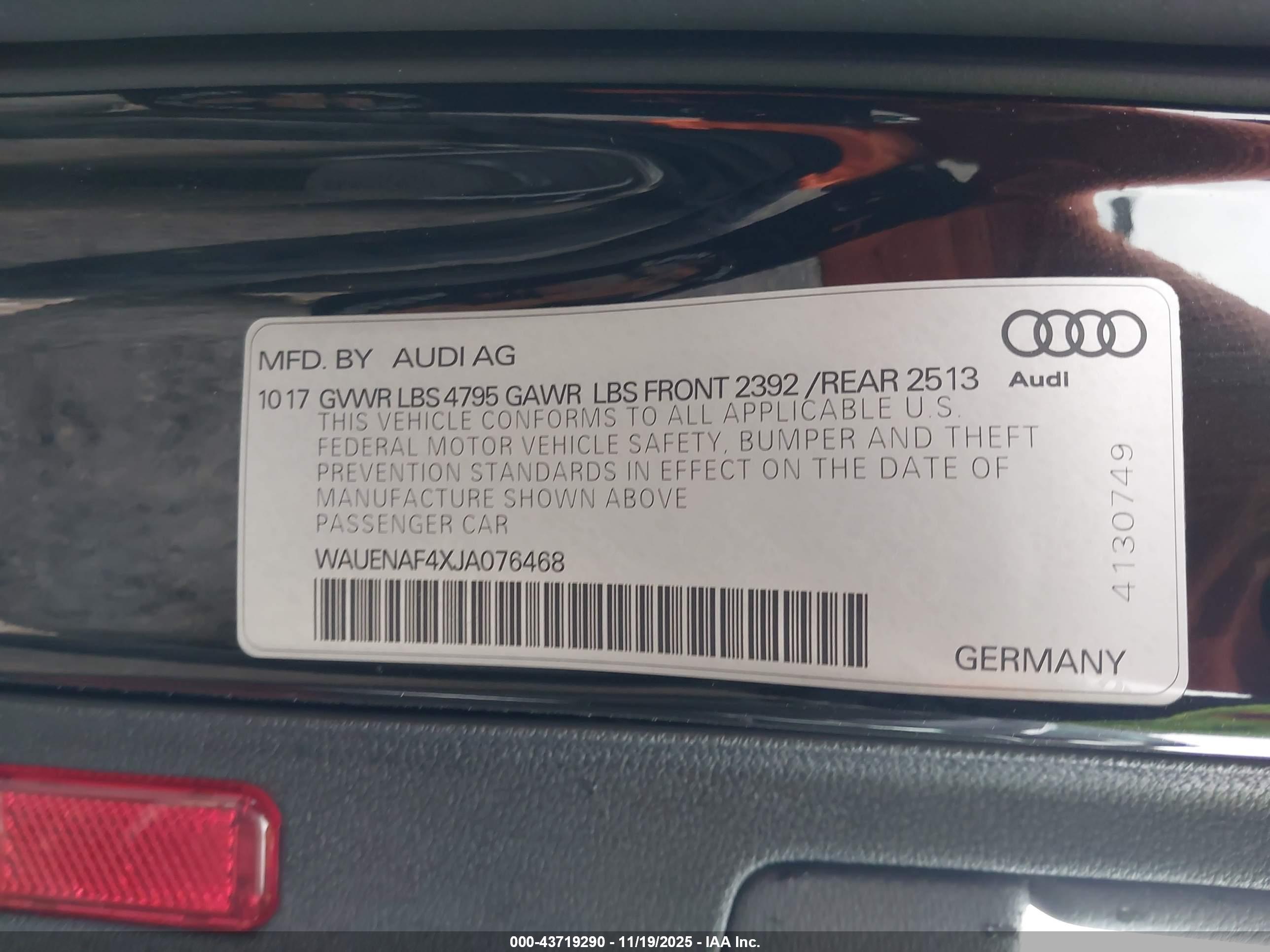 AUDI A4 image 9