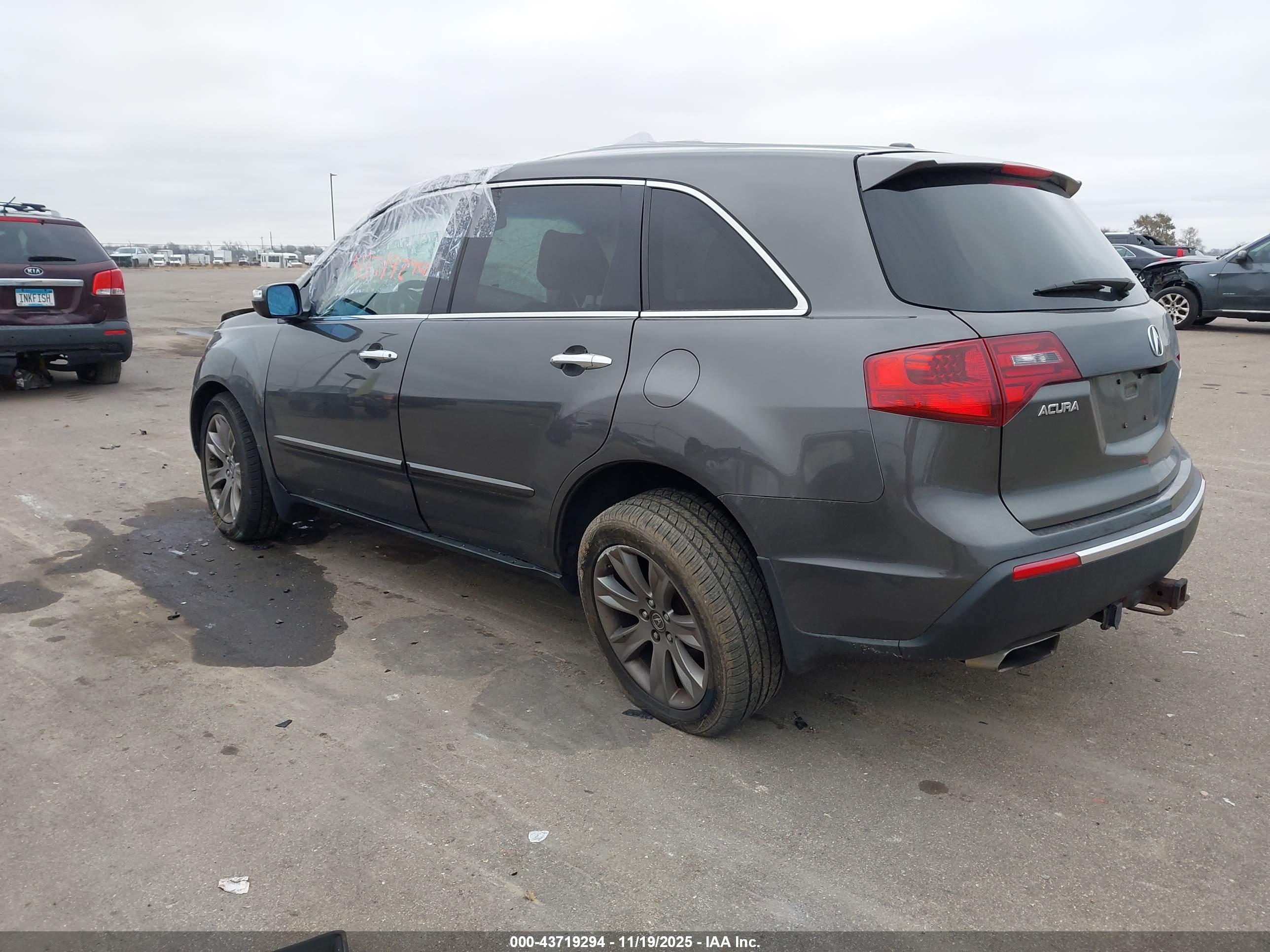 ACURA MDX image 3