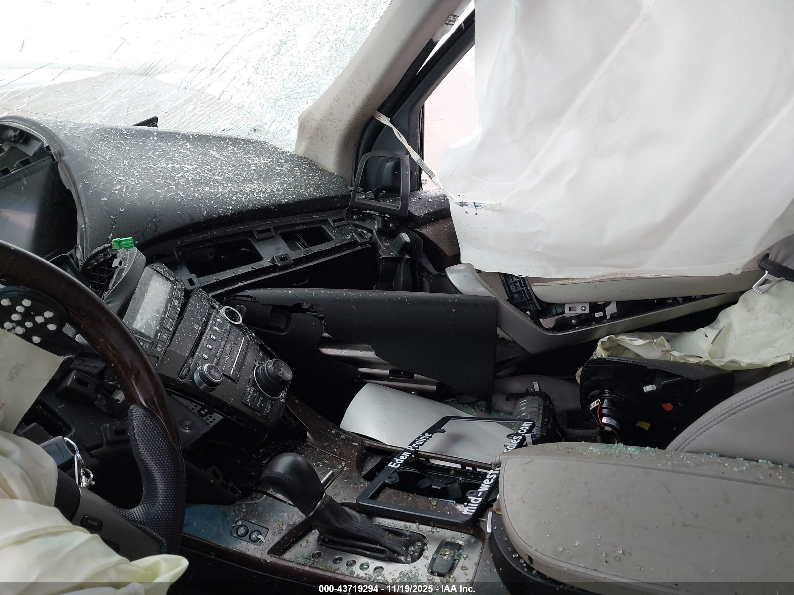 ACURA MDX image 5