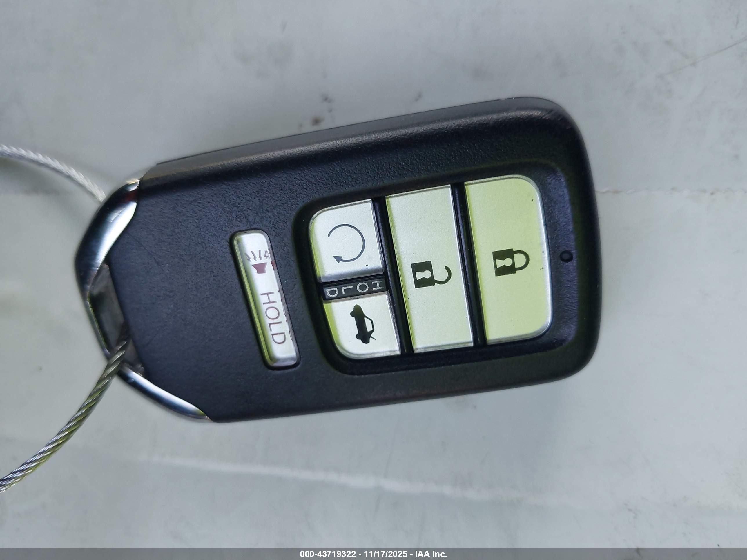 HONDA ACCORD image 11