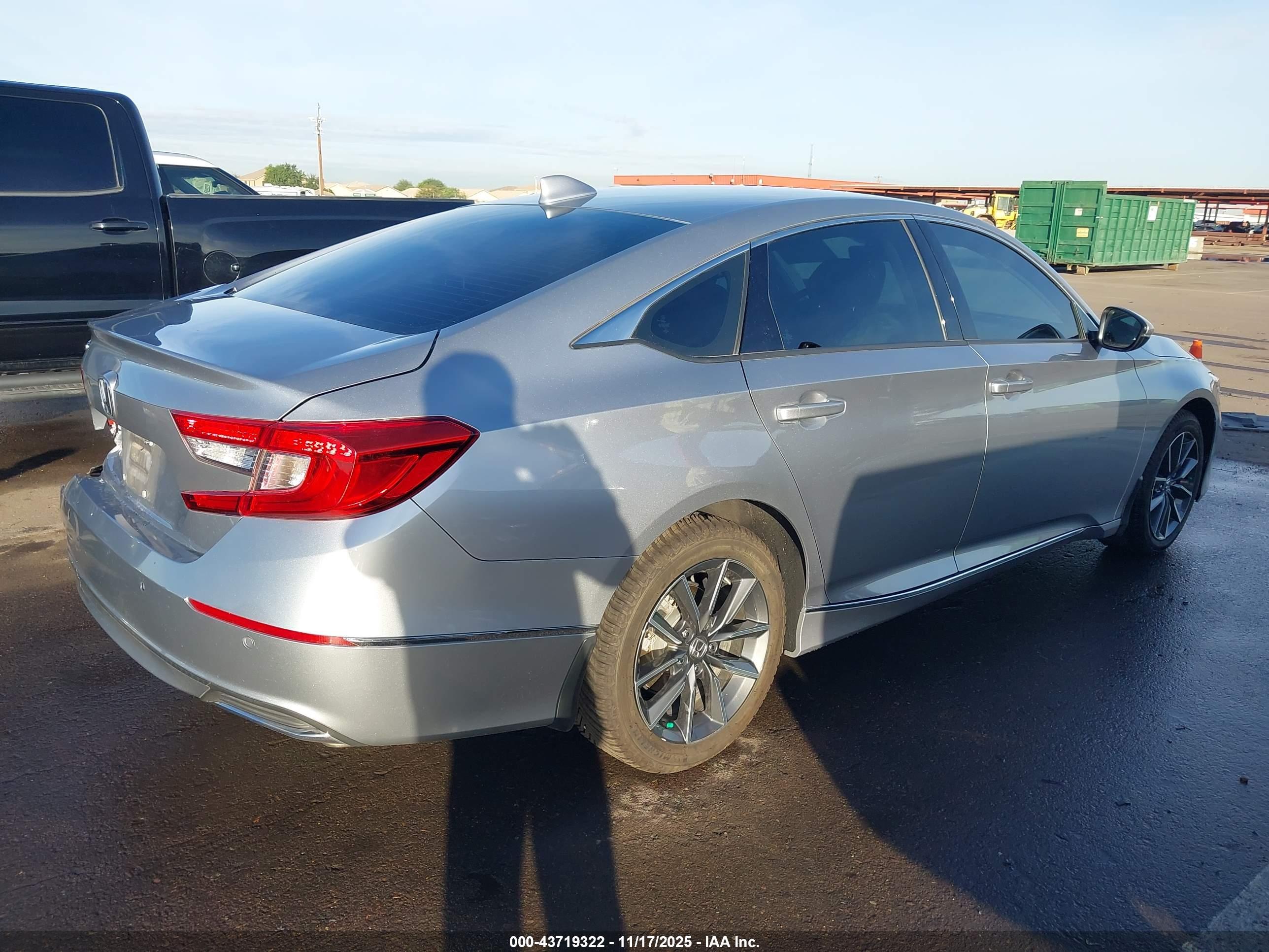HONDA ACCORD image 4