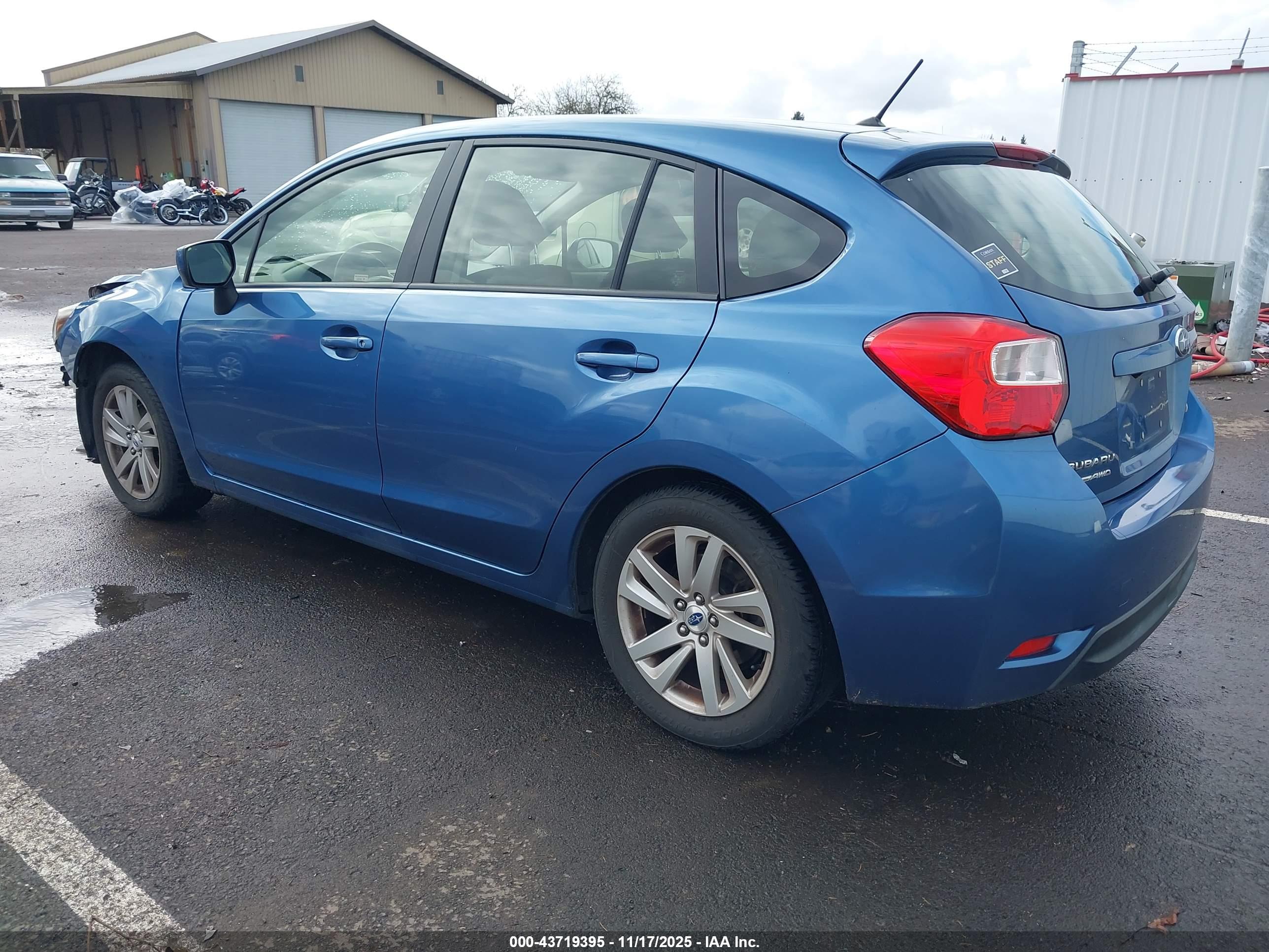 SUBARU IMPREZA image 3