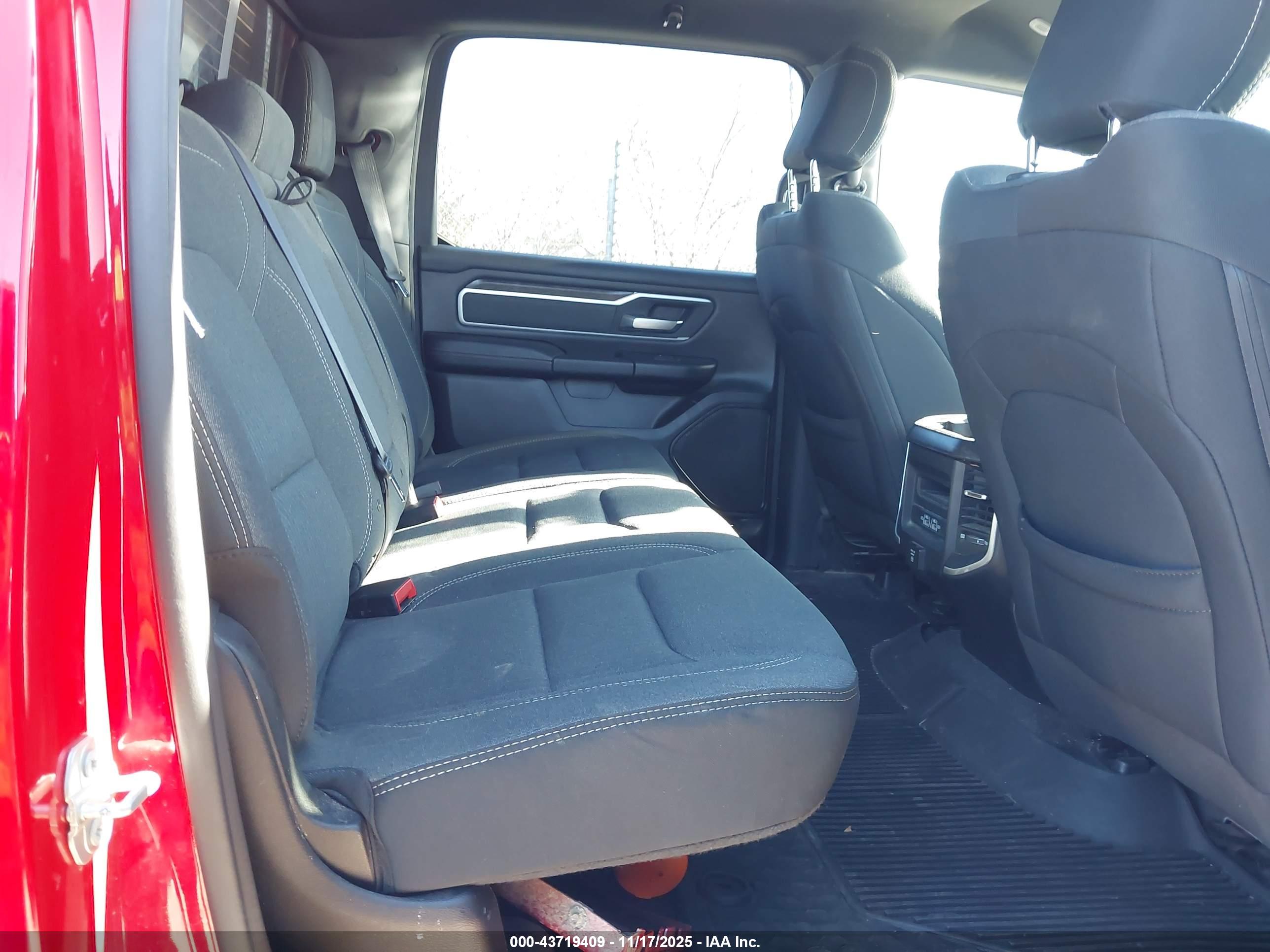RAM 1500 image 8