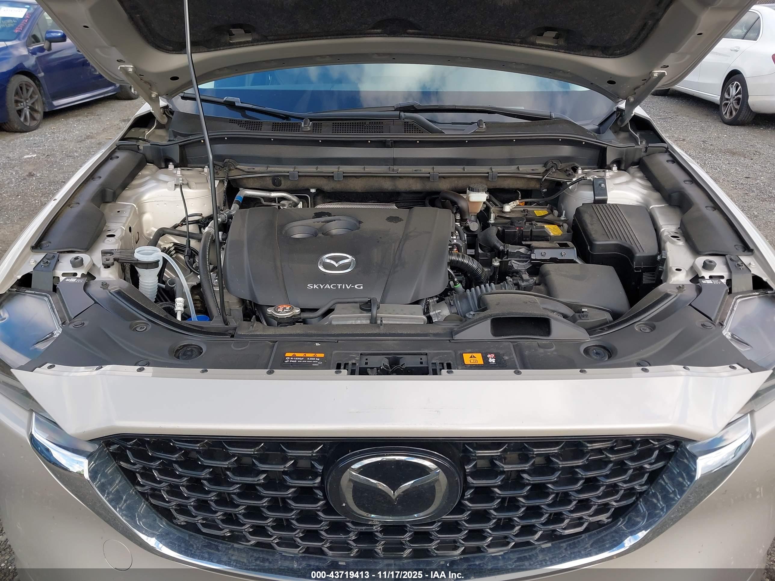 MAZDA CX-5 image 10