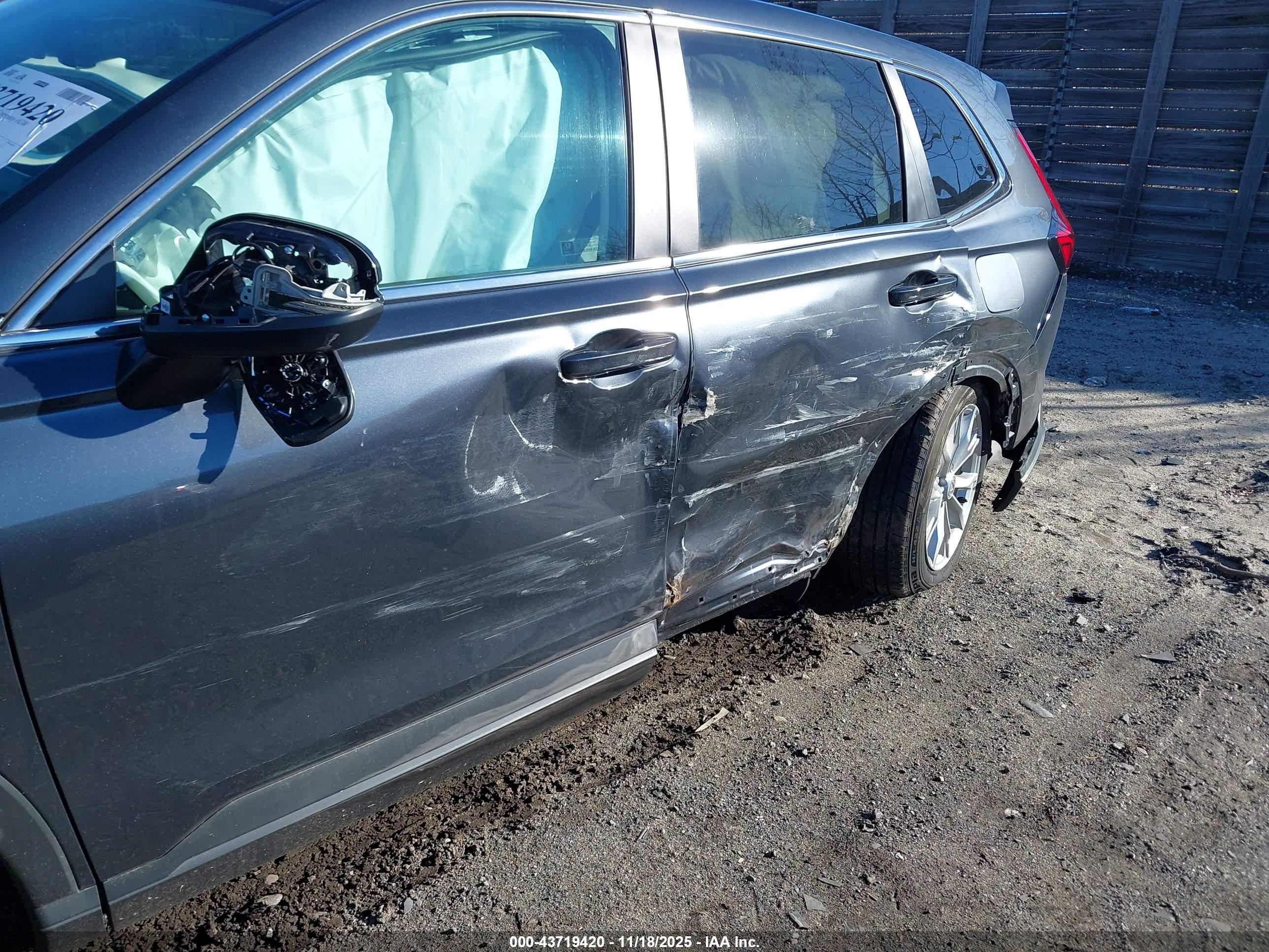 HONDA CR-V image 6