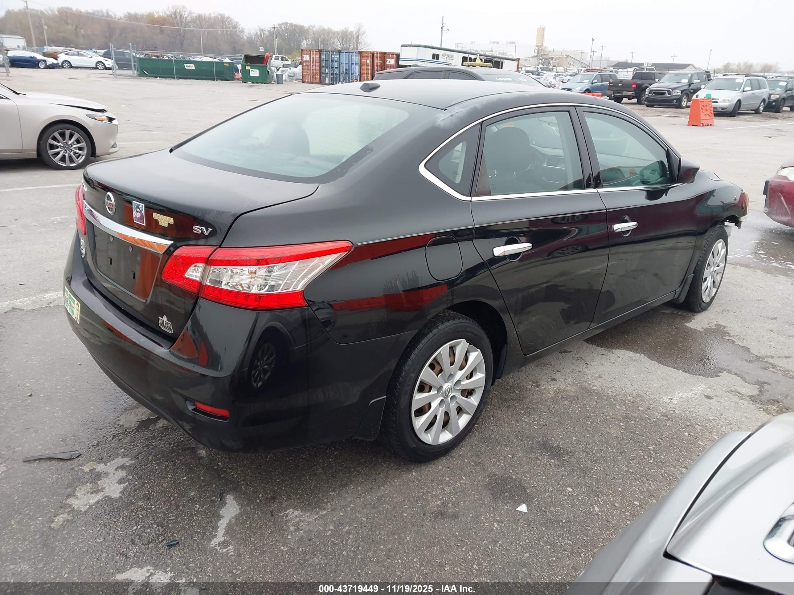 NISSAN SENTRA image 4
