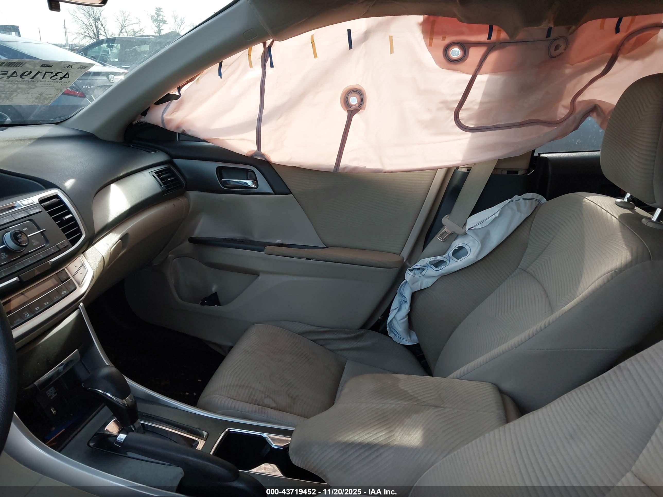 HONDA ACCORD image 5