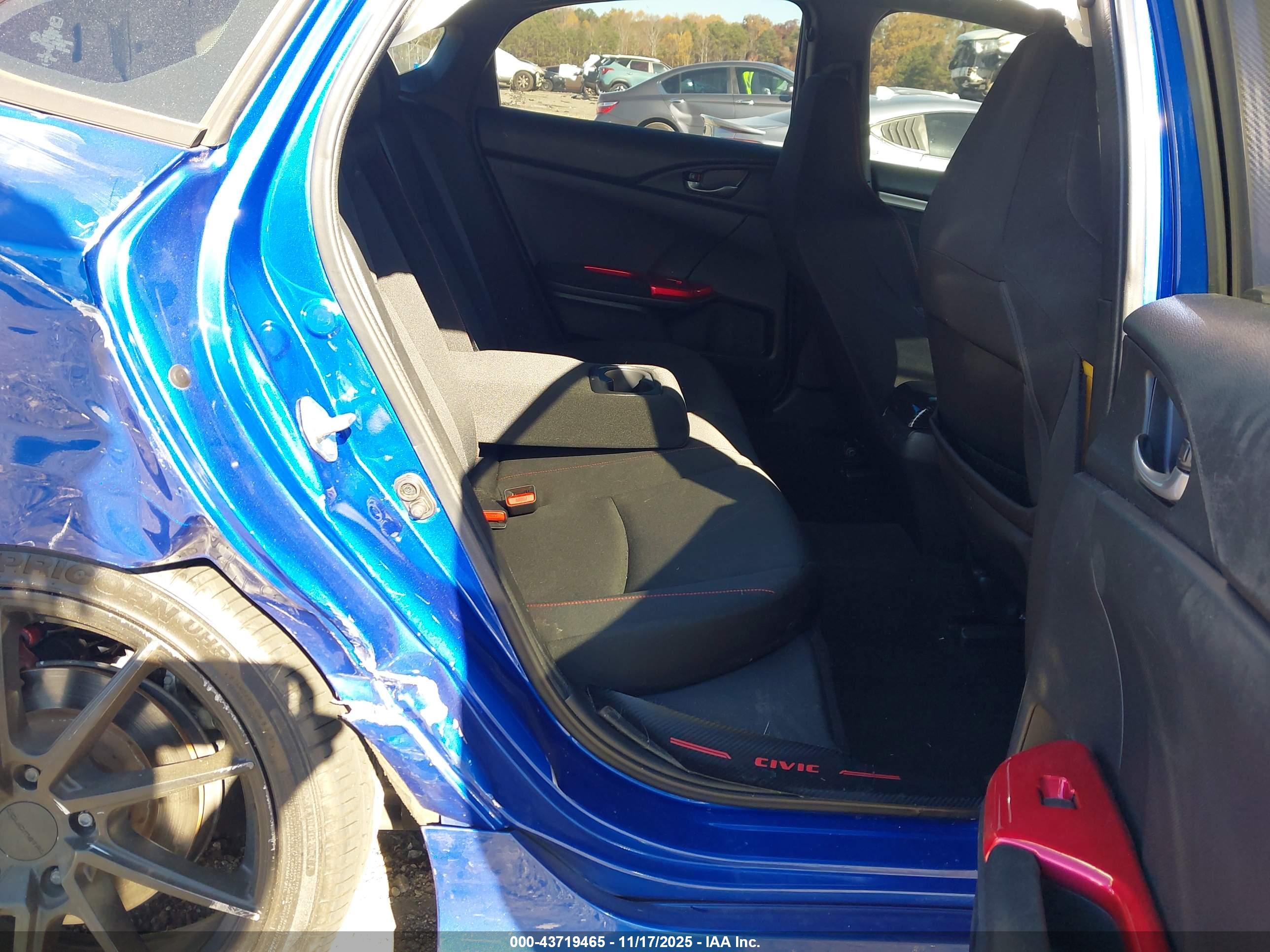 HONDA CIVIC image 8