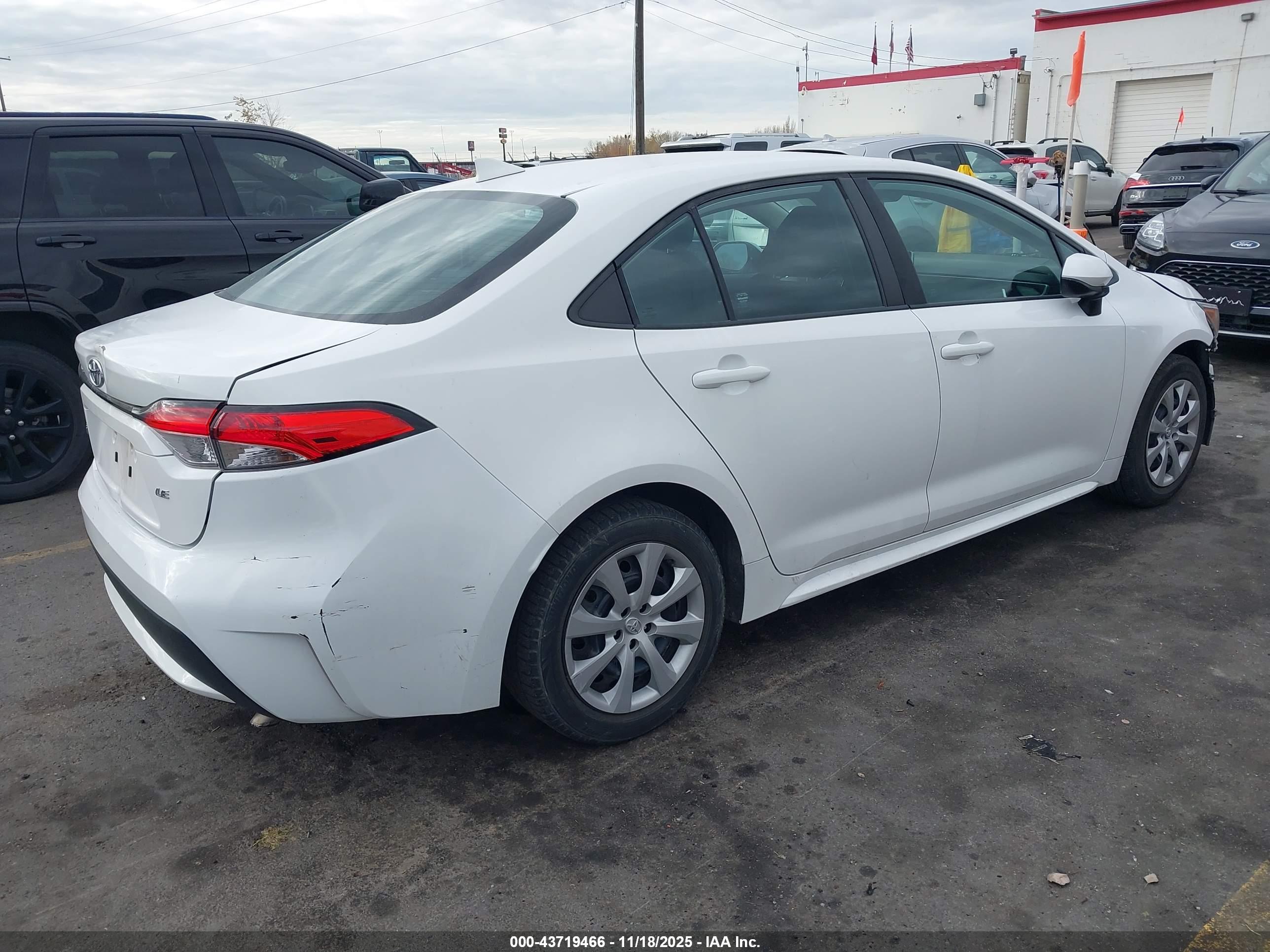 TOYOTA COROLLA image 4