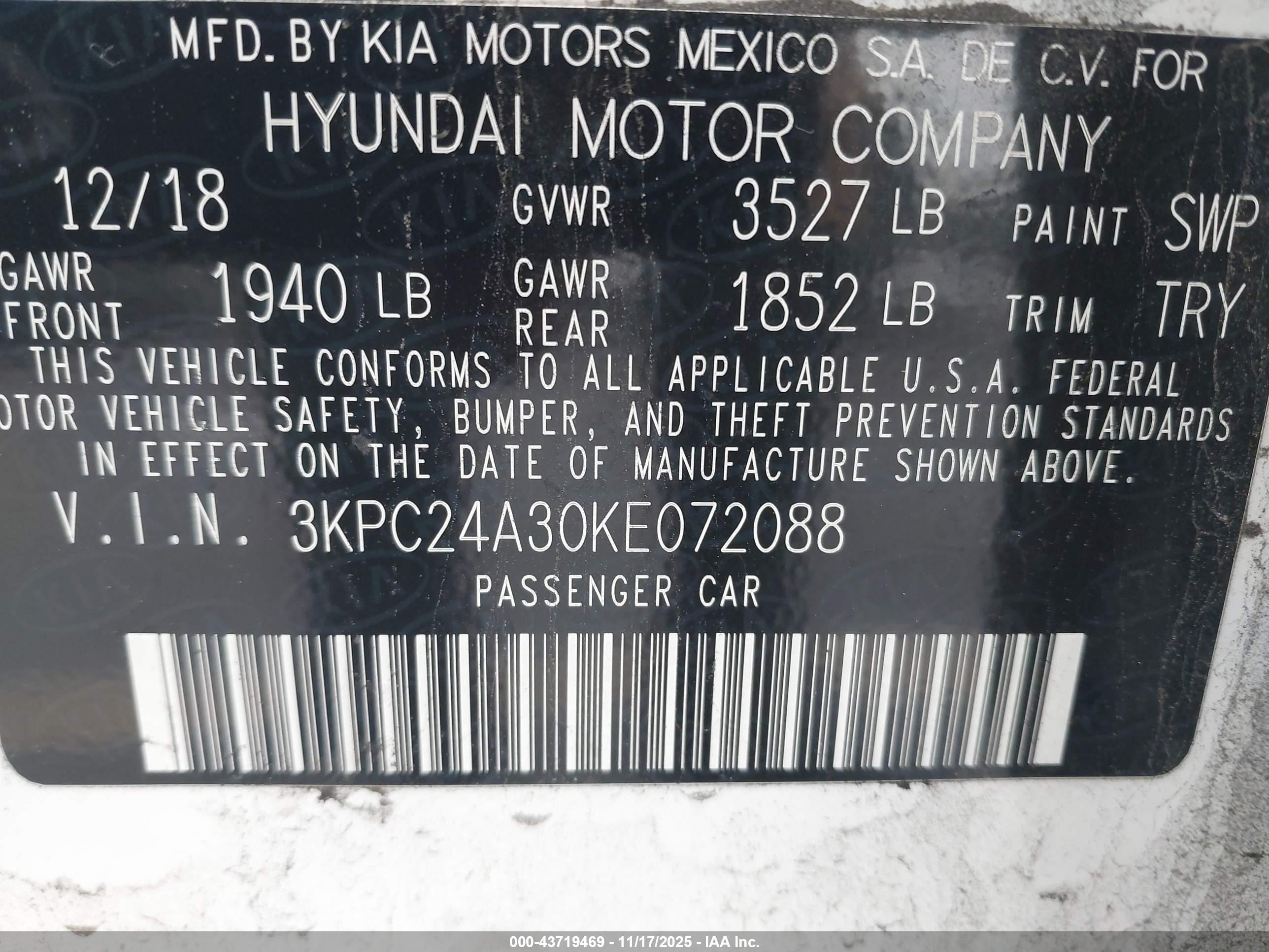 HYUNDAI ACCENT image 9
